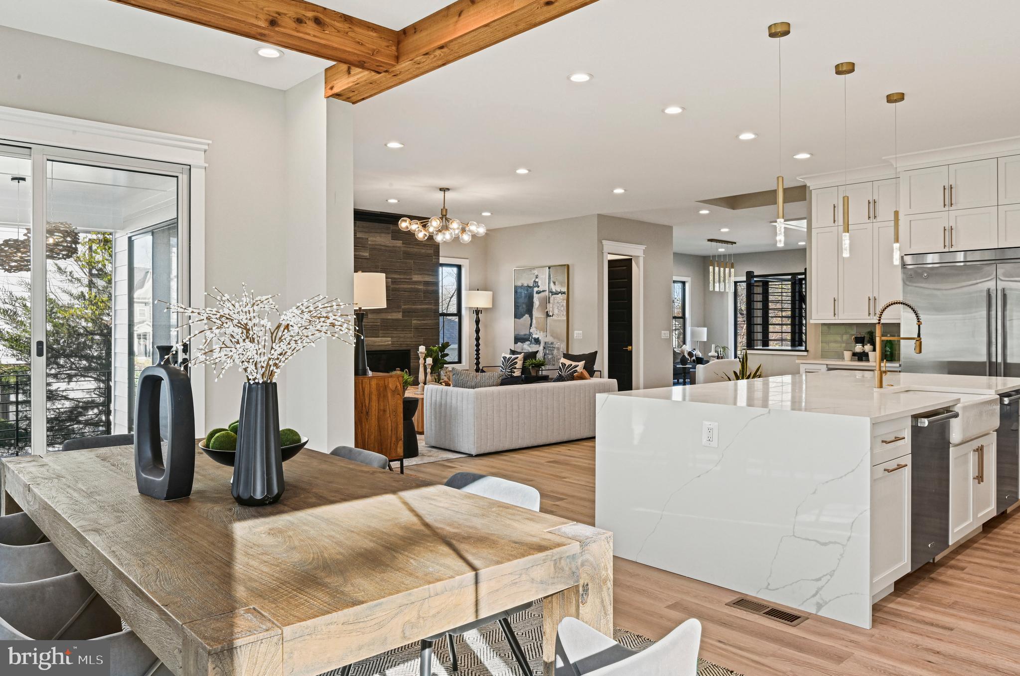 SOUTHRIDGE - Residential