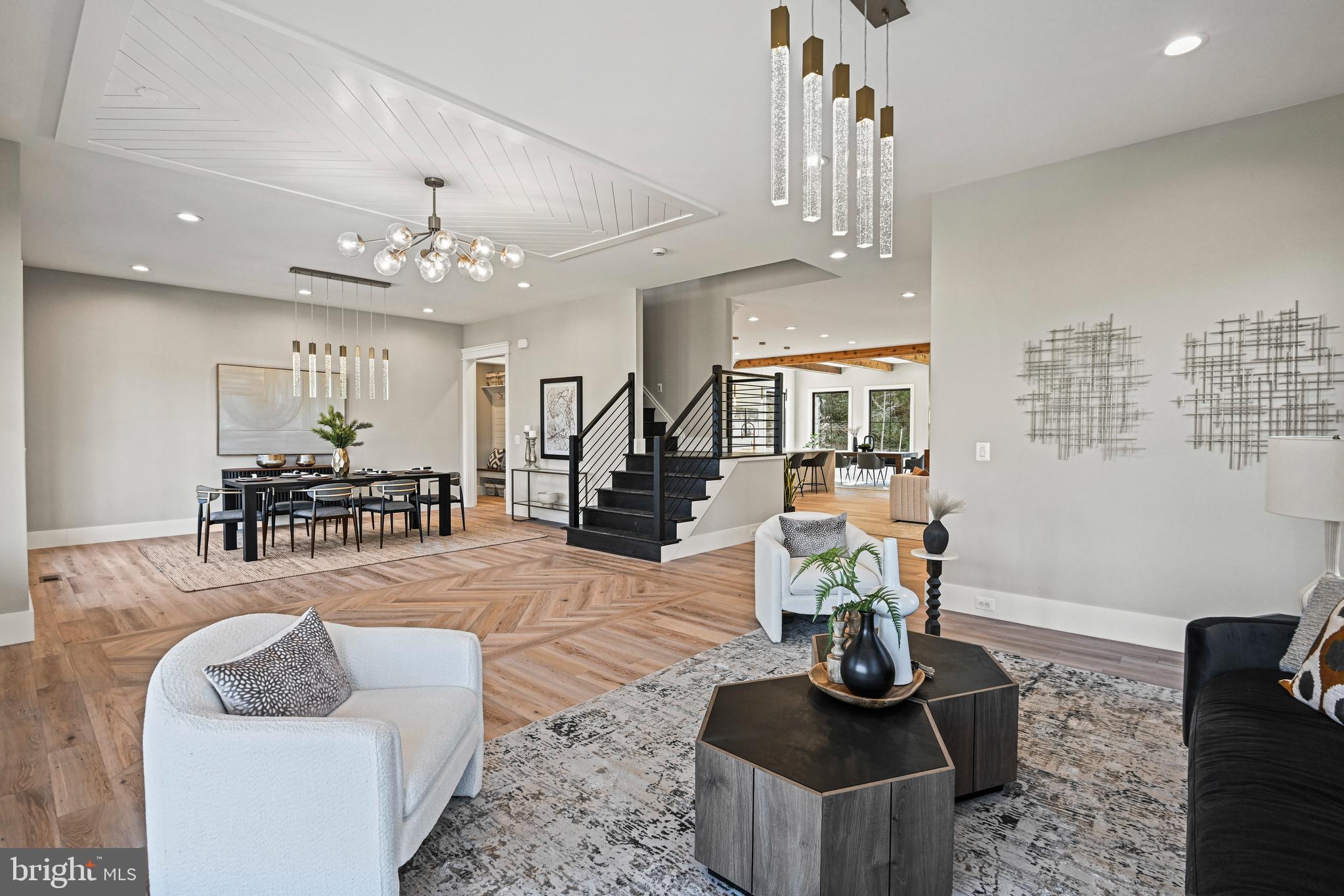 SOUTHRIDGE - Residential