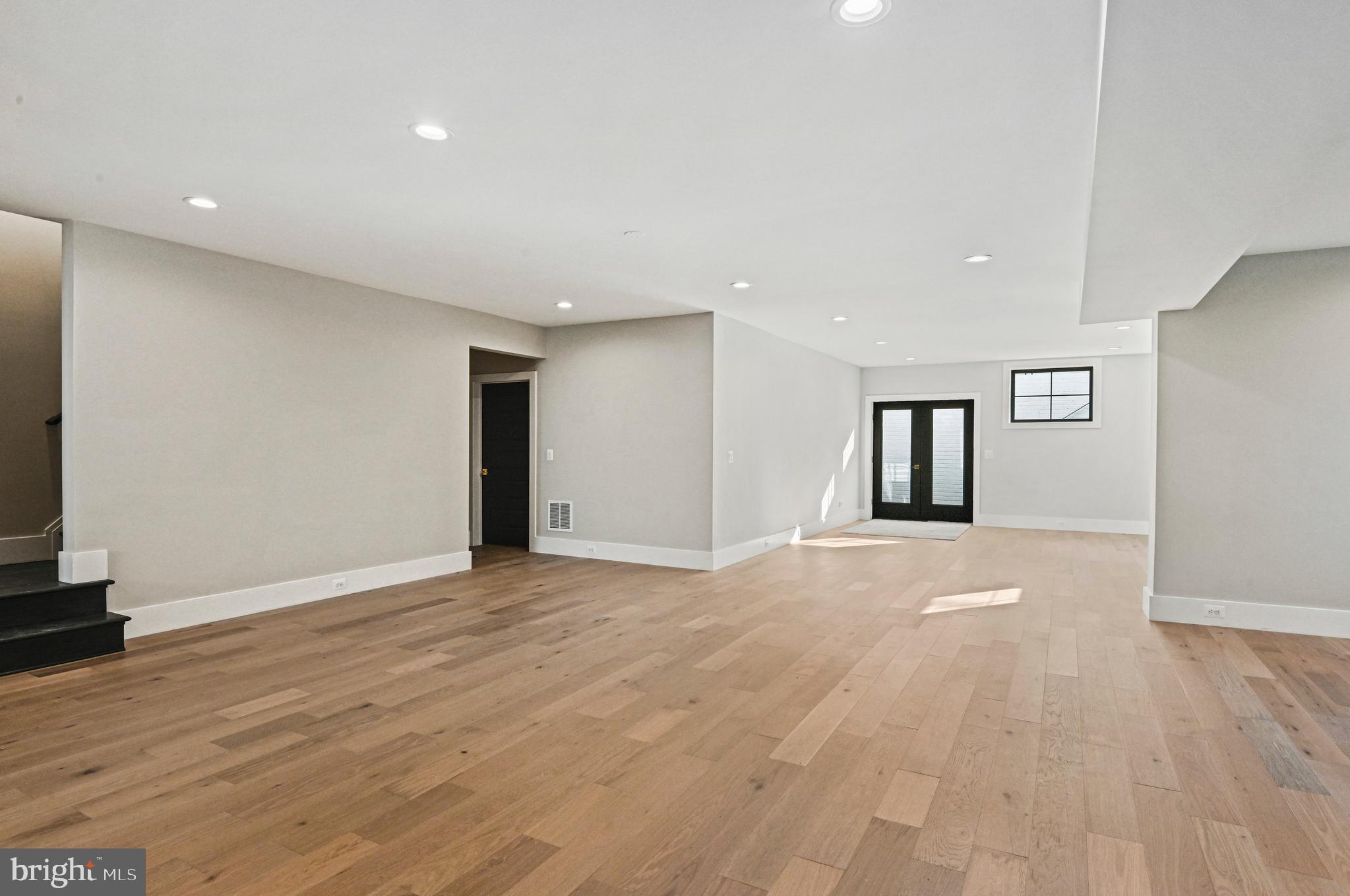 SOUTHRIDGE - Residential