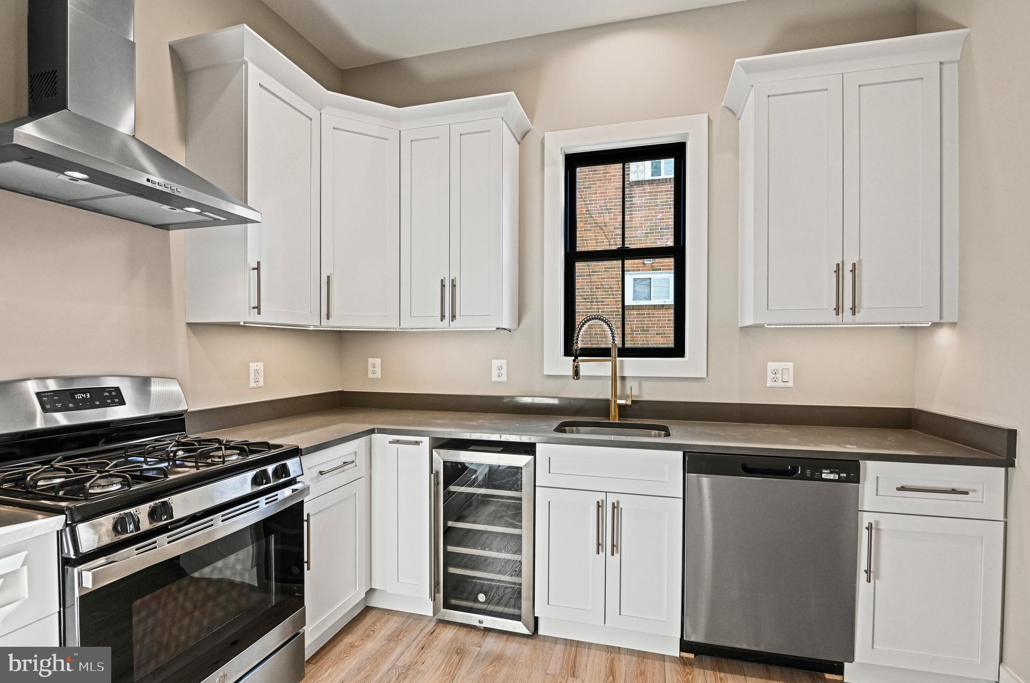 SOUTHRIDGE - Residential