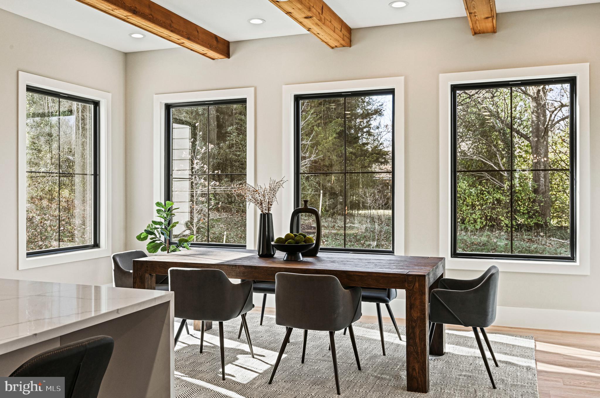 SOUTHRIDGE - Residential