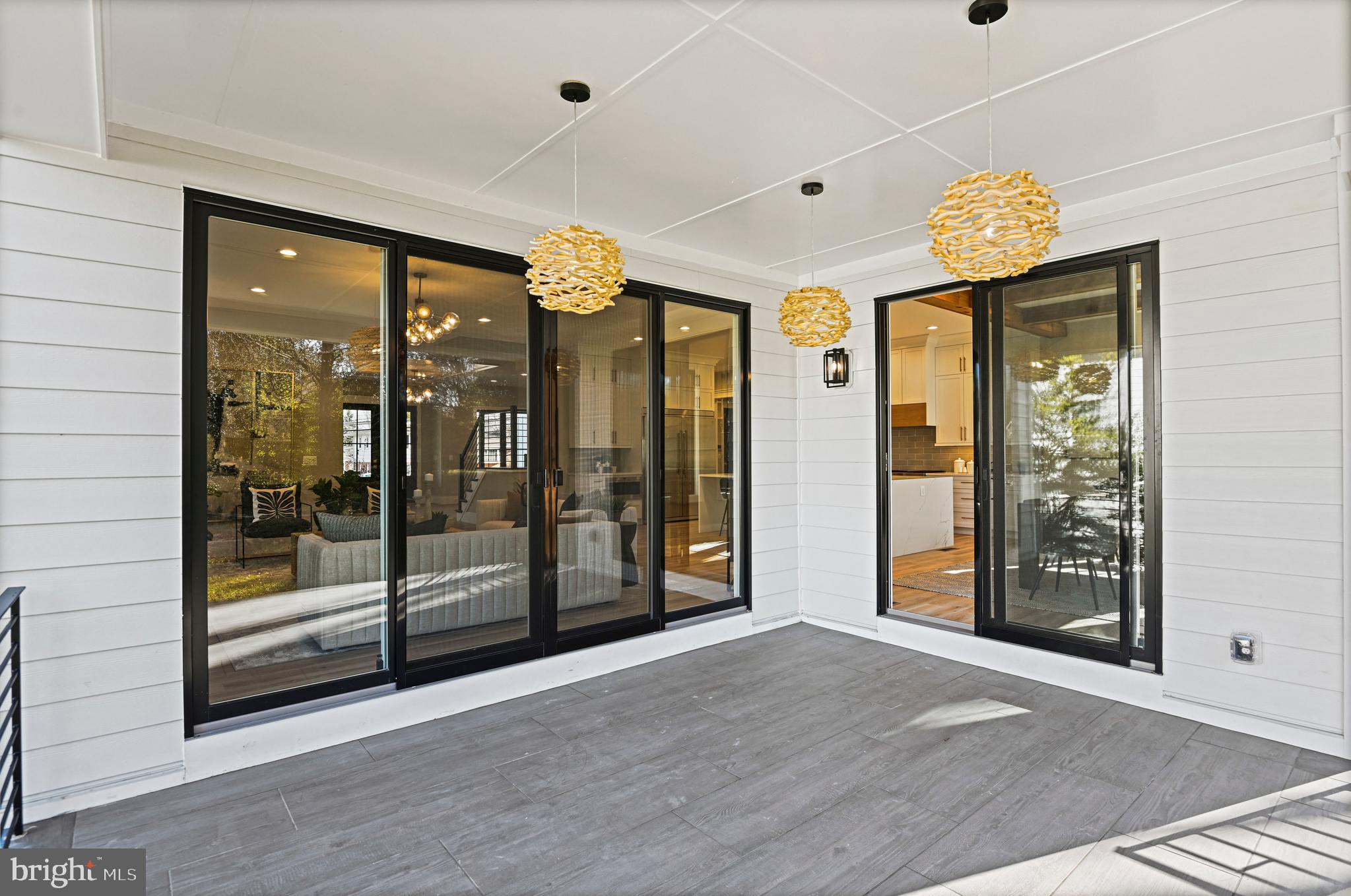 SOUTHRIDGE - Residential