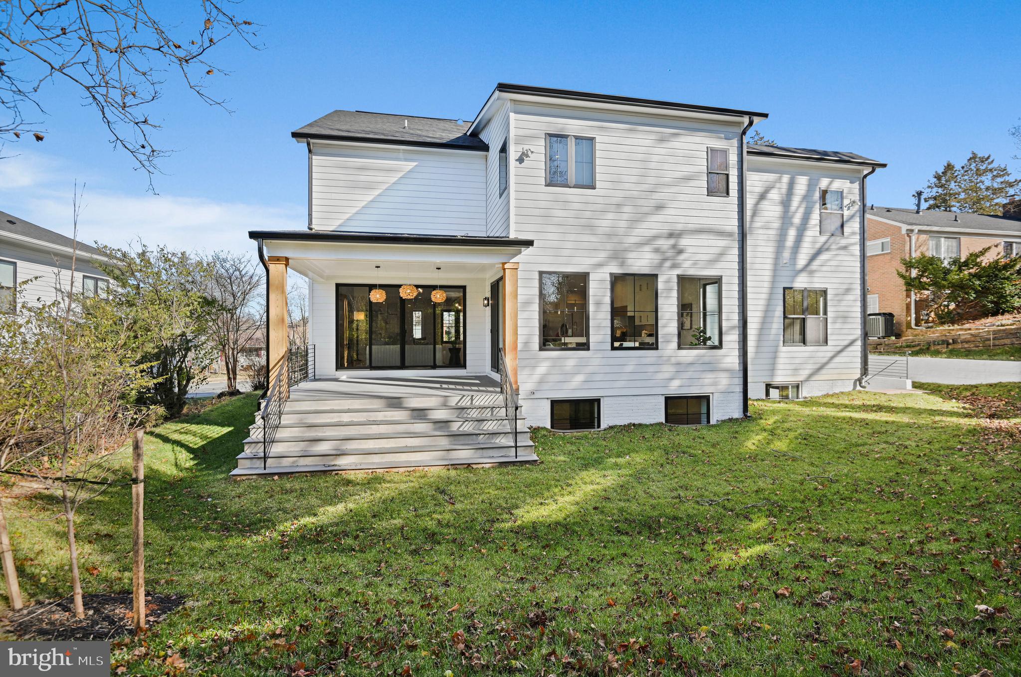 SOUTHRIDGE - Residential