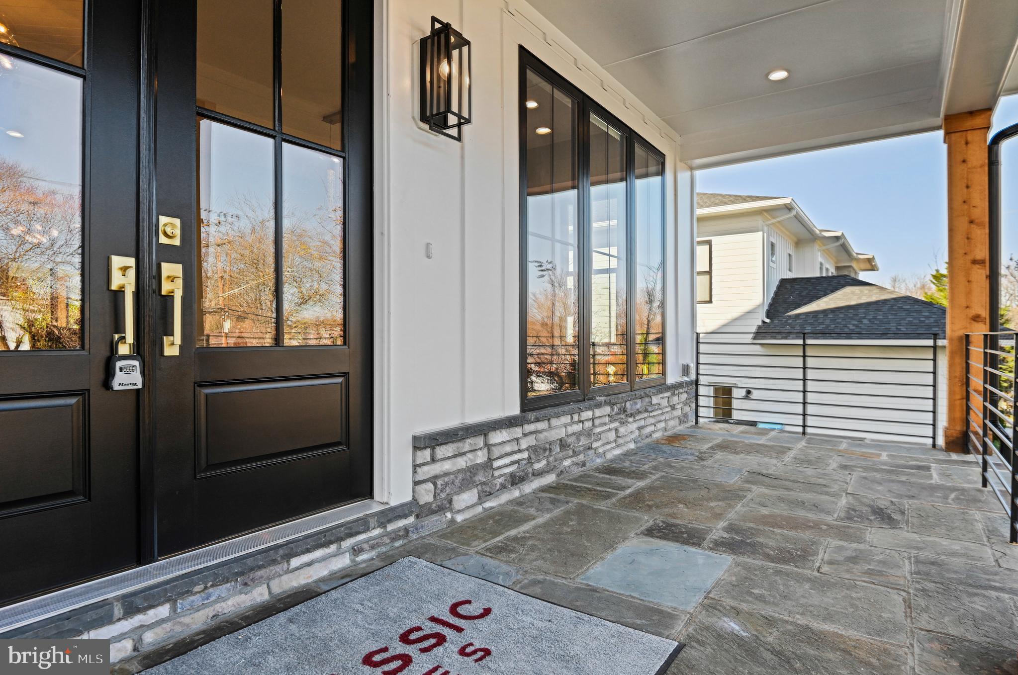 SOUTHRIDGE - Residential