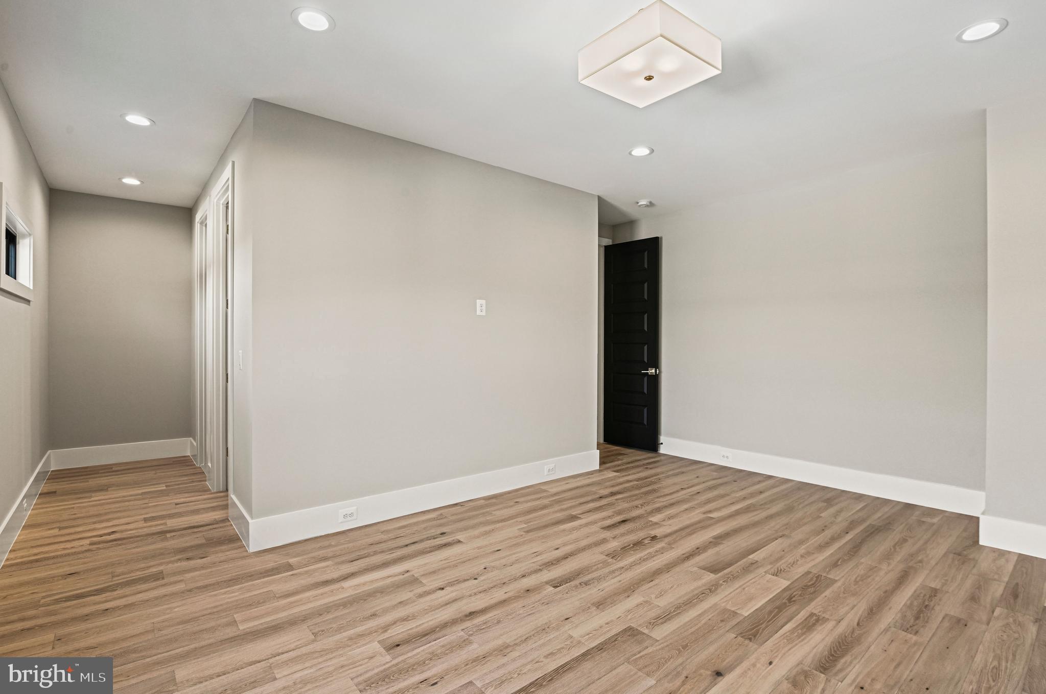 SOUTHRIDGE - Residential