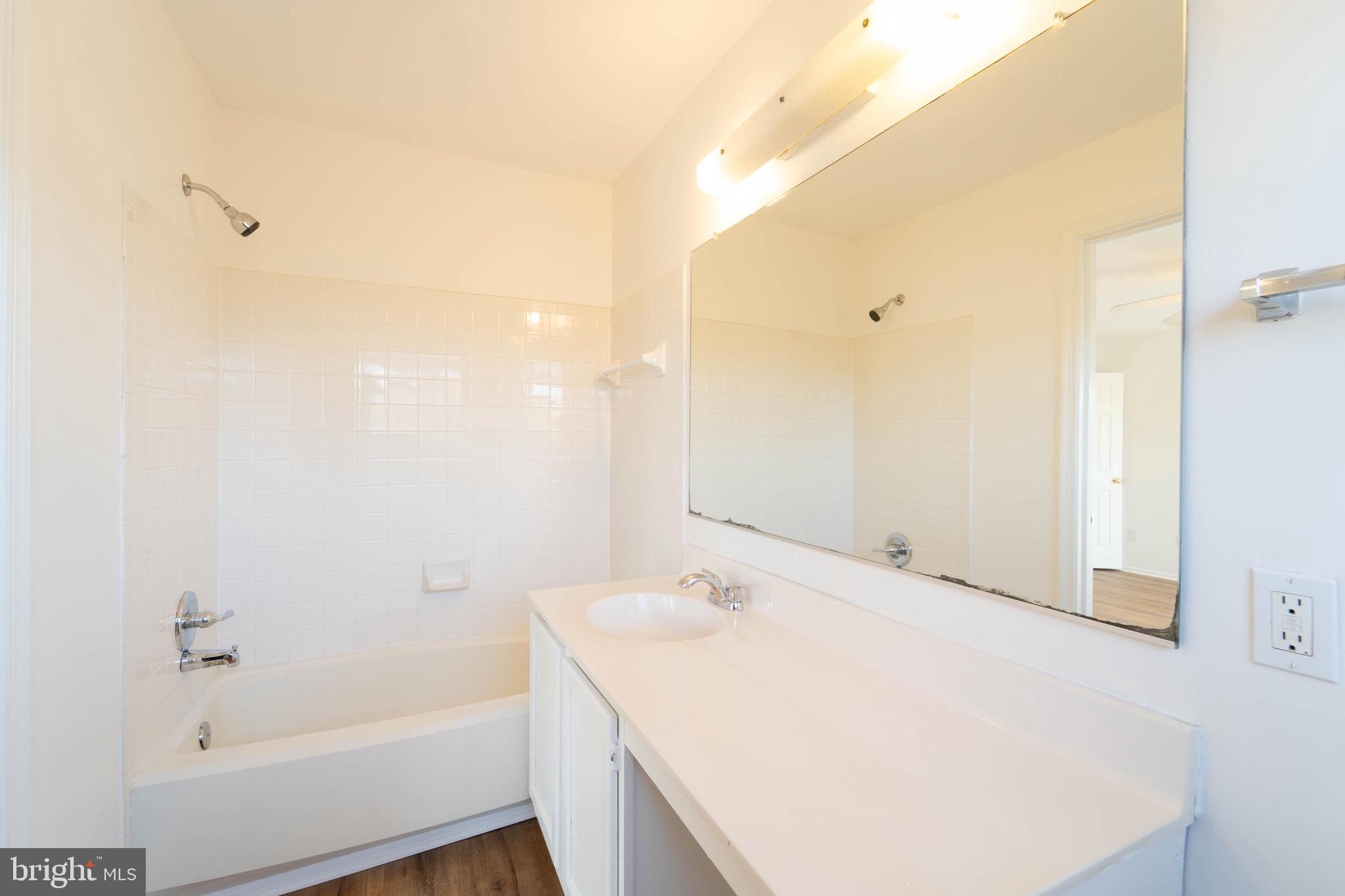 HIGHPOINTE - Residential