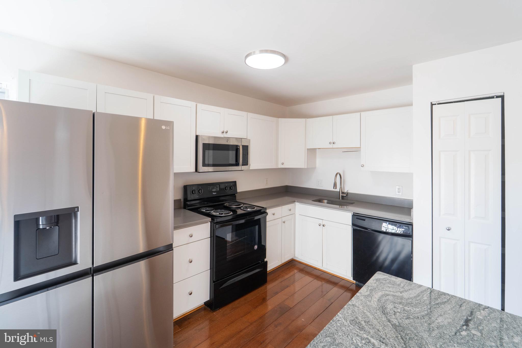 HIGHPOINTE - Residential