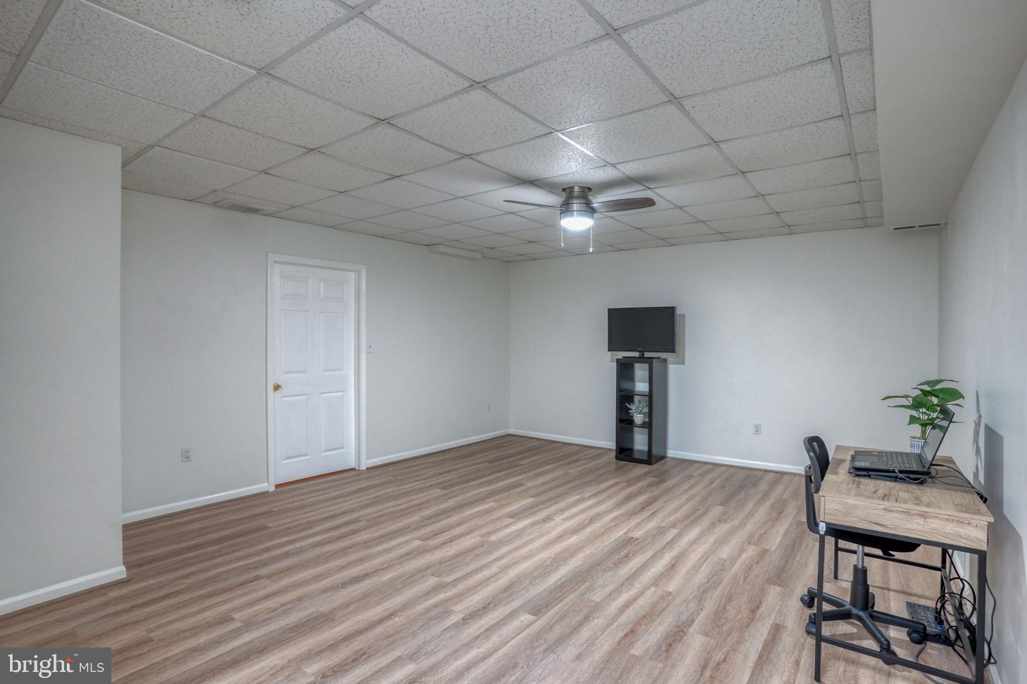 CHESAPEAKE MEADOW - Residential