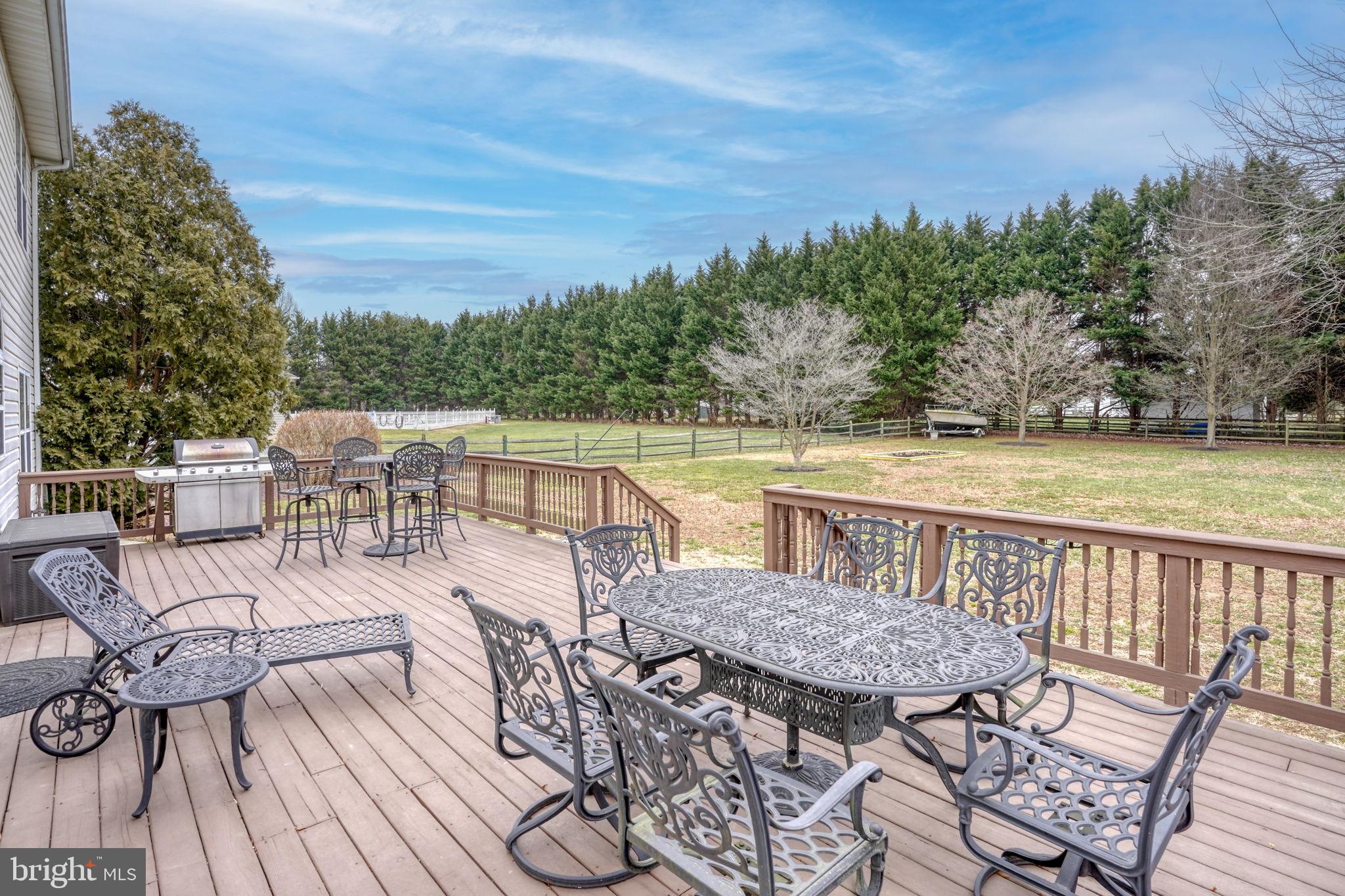 CHESAPEAKE MEADOW - Residential