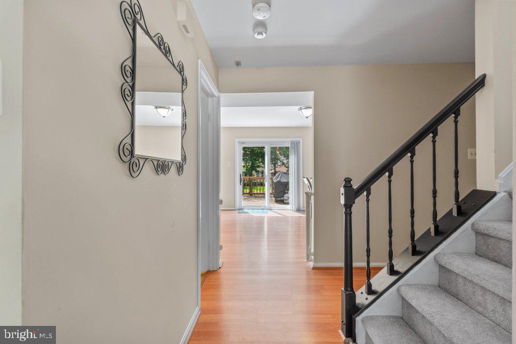 263 CAPOTE COURT E