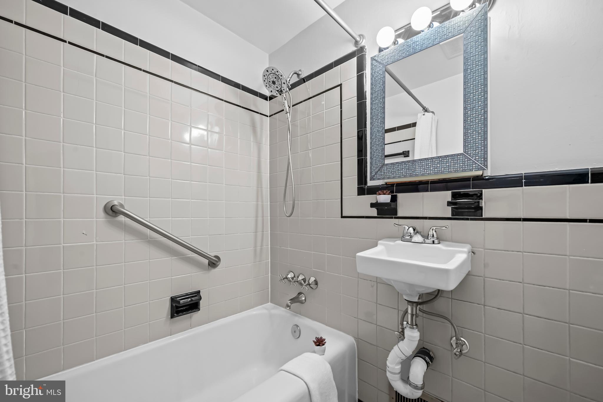 BERWYN HEIGHTS - Residential