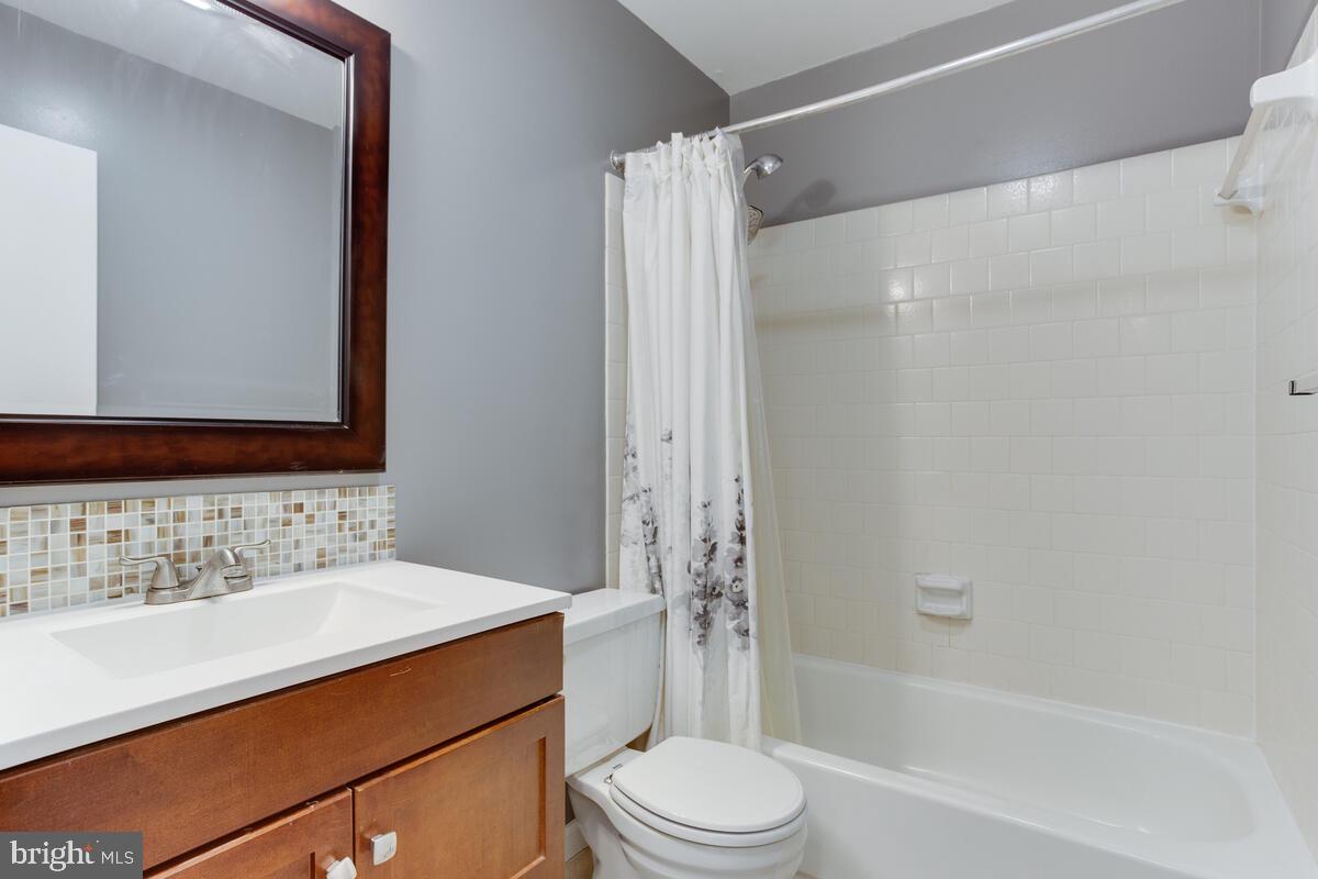 PAINTERS HILL - Residential