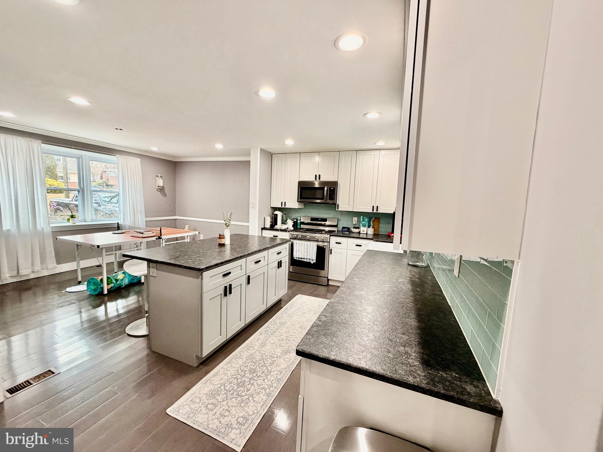 OAKWOOD TERRACE - Residential