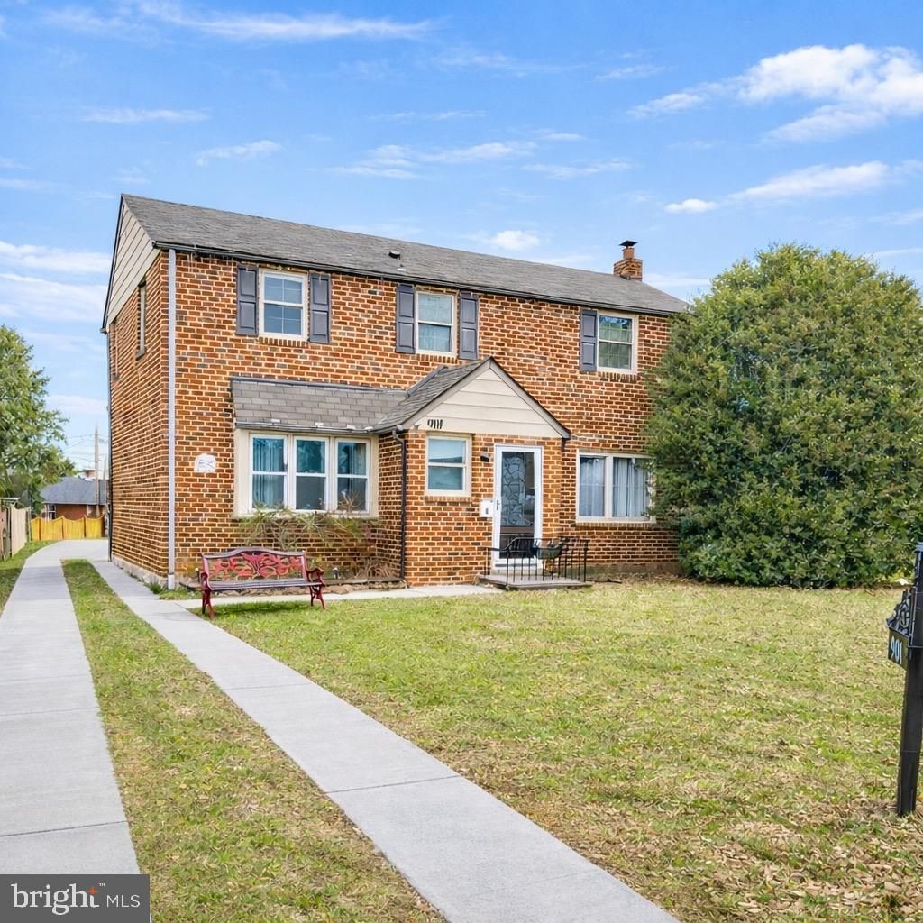 Photo of 901 Cooke Lane, NORRISTOWN, PA 19401 (MLS # PAMC2165248)