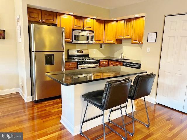 2101 CHESTNUT STREET 17 517