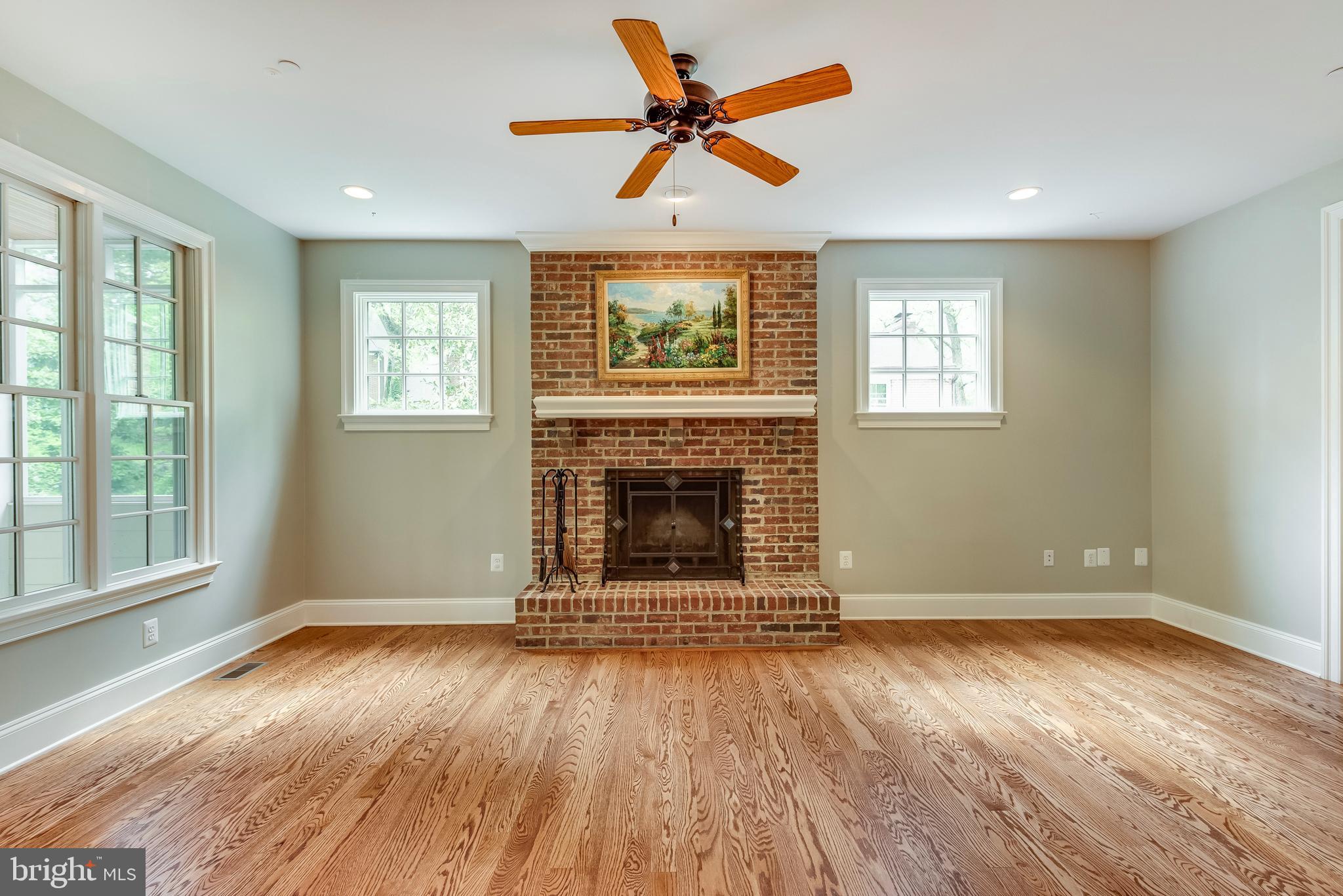 WARDOUR - Residential