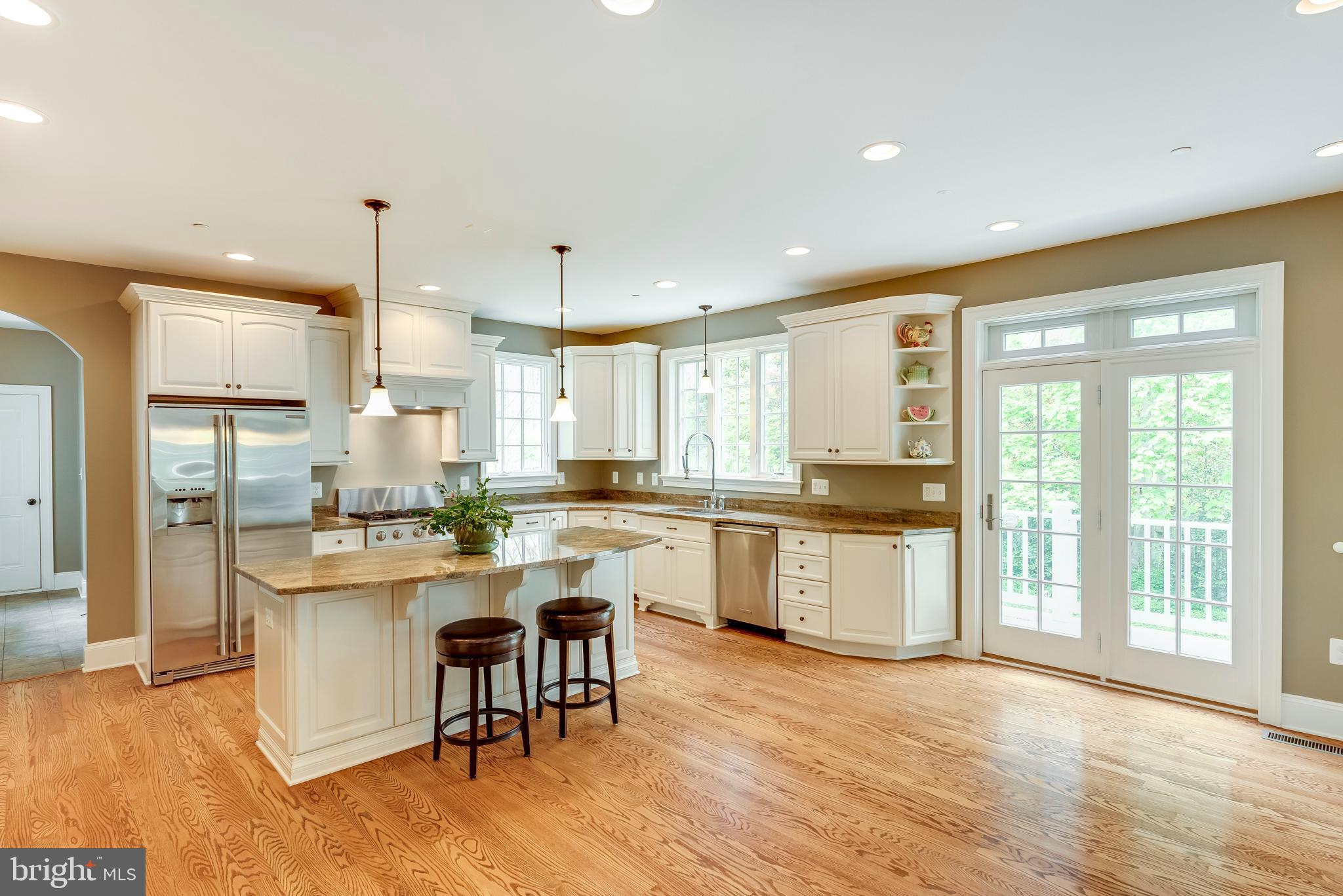 WARDOUR - Residential