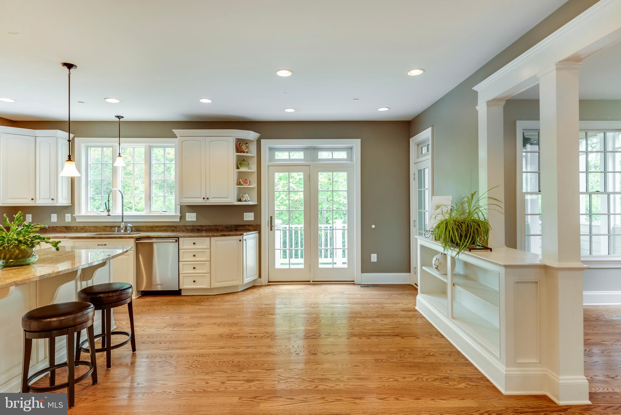 WARDOUR - Residential