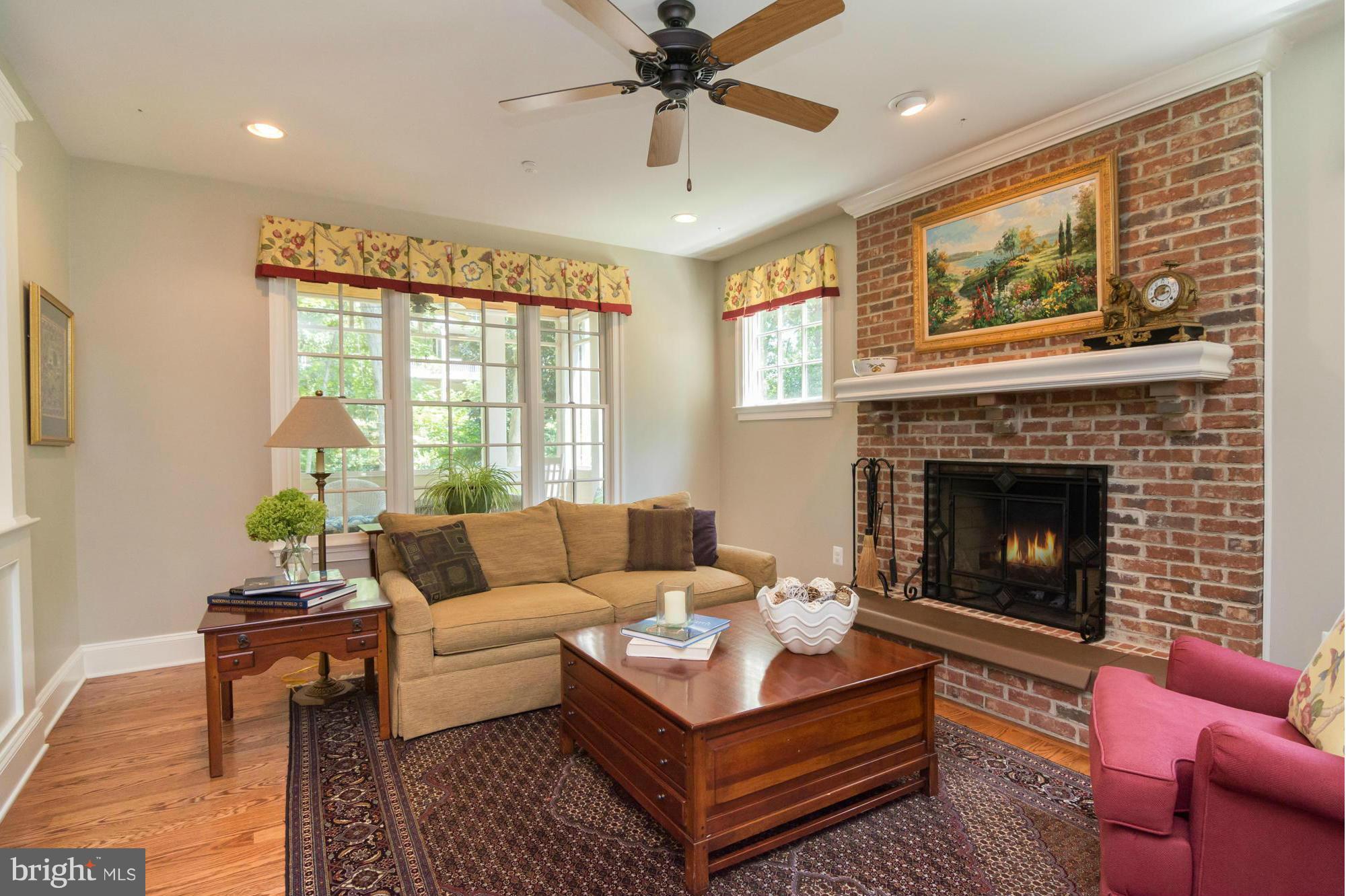 WARDOUR - Residential