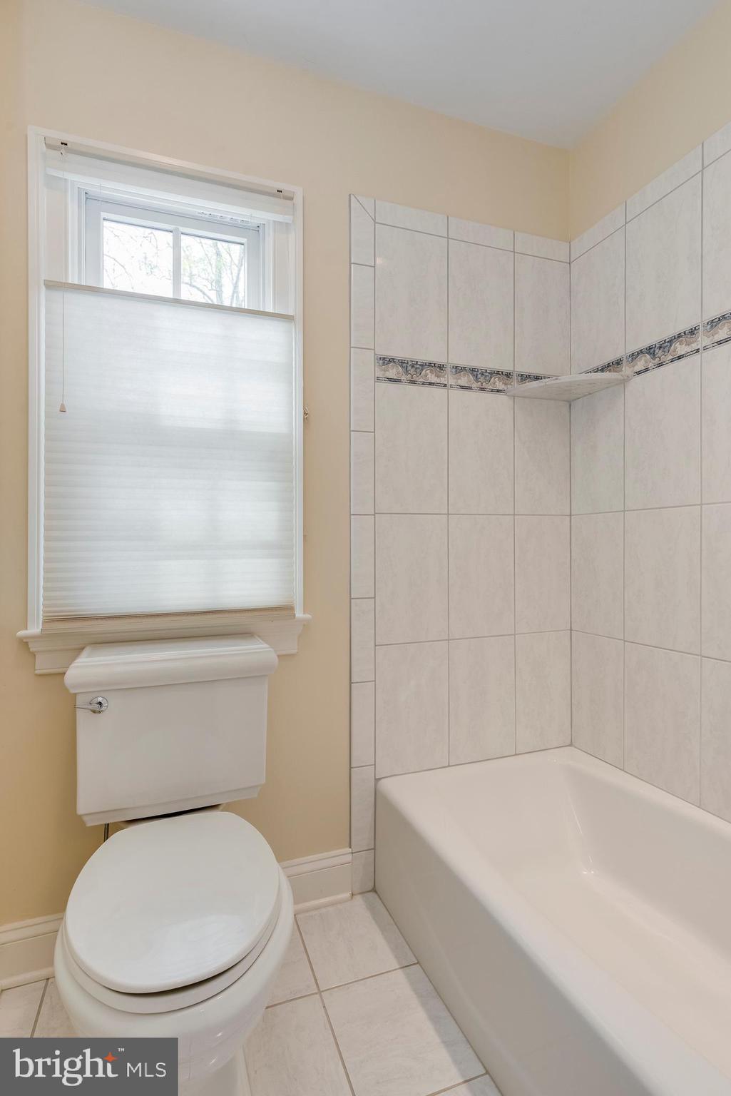 WARDOUR - Residential