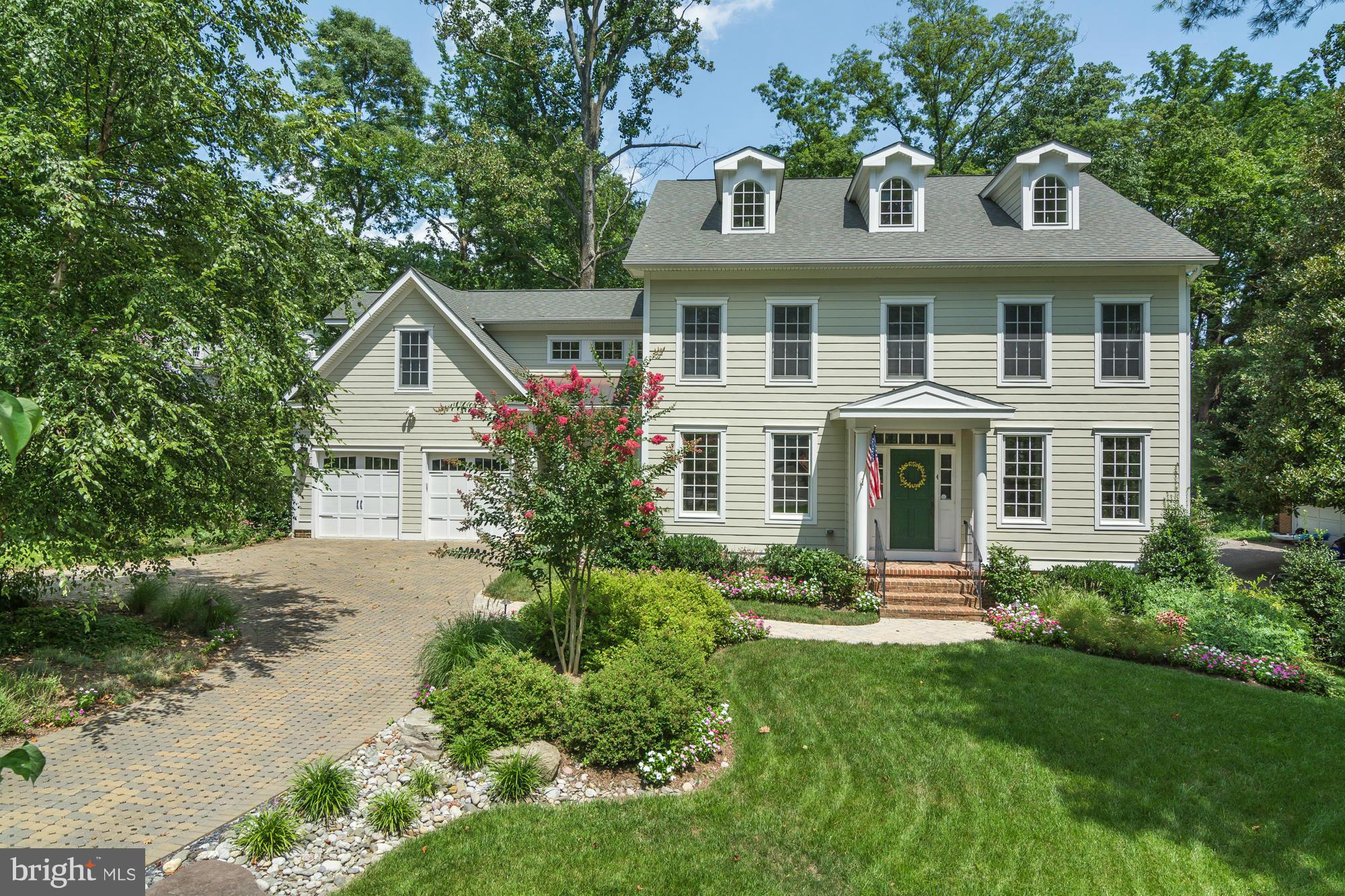 WARDOUR - Residential