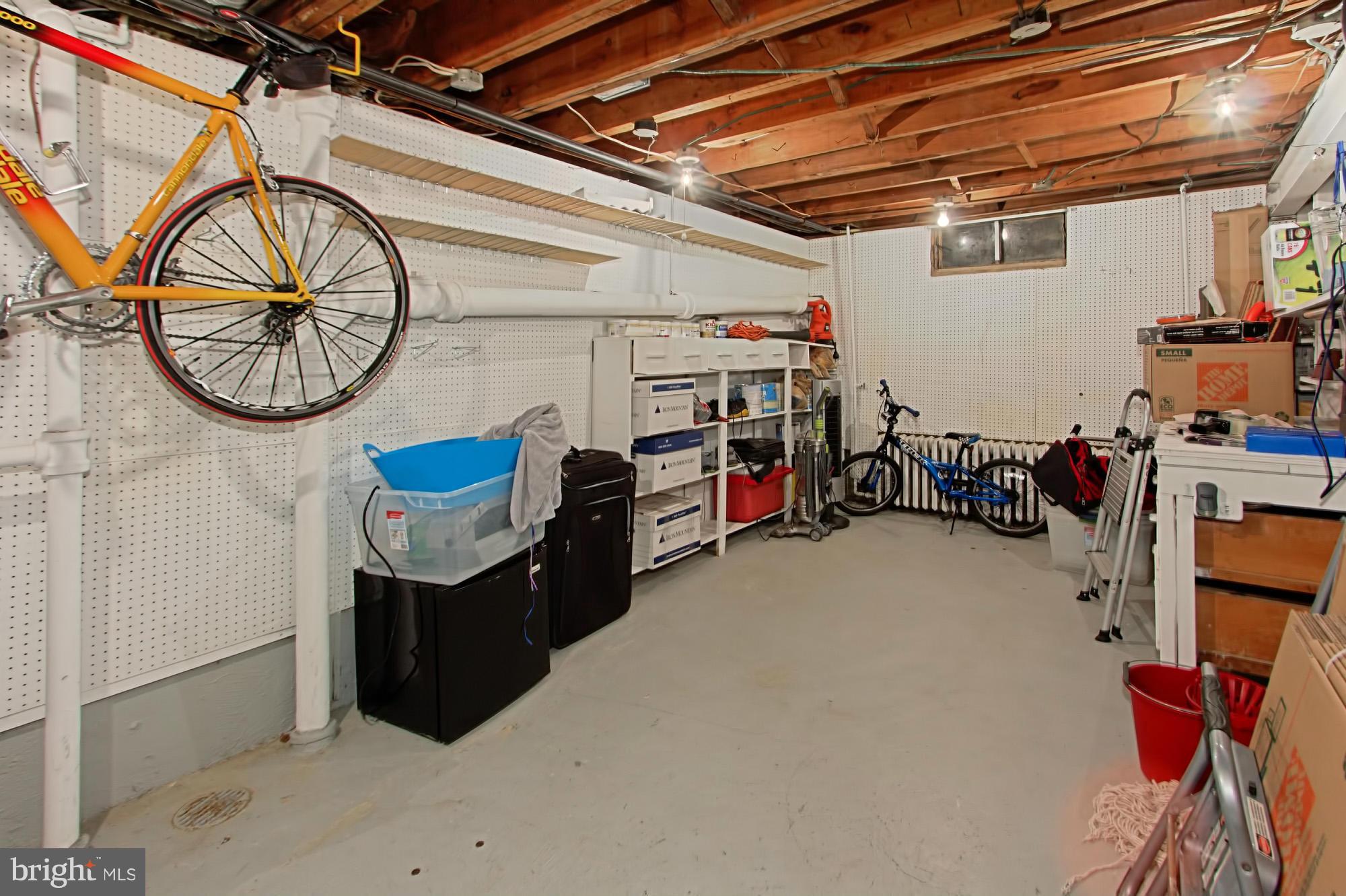 CLAREMONT - Residential