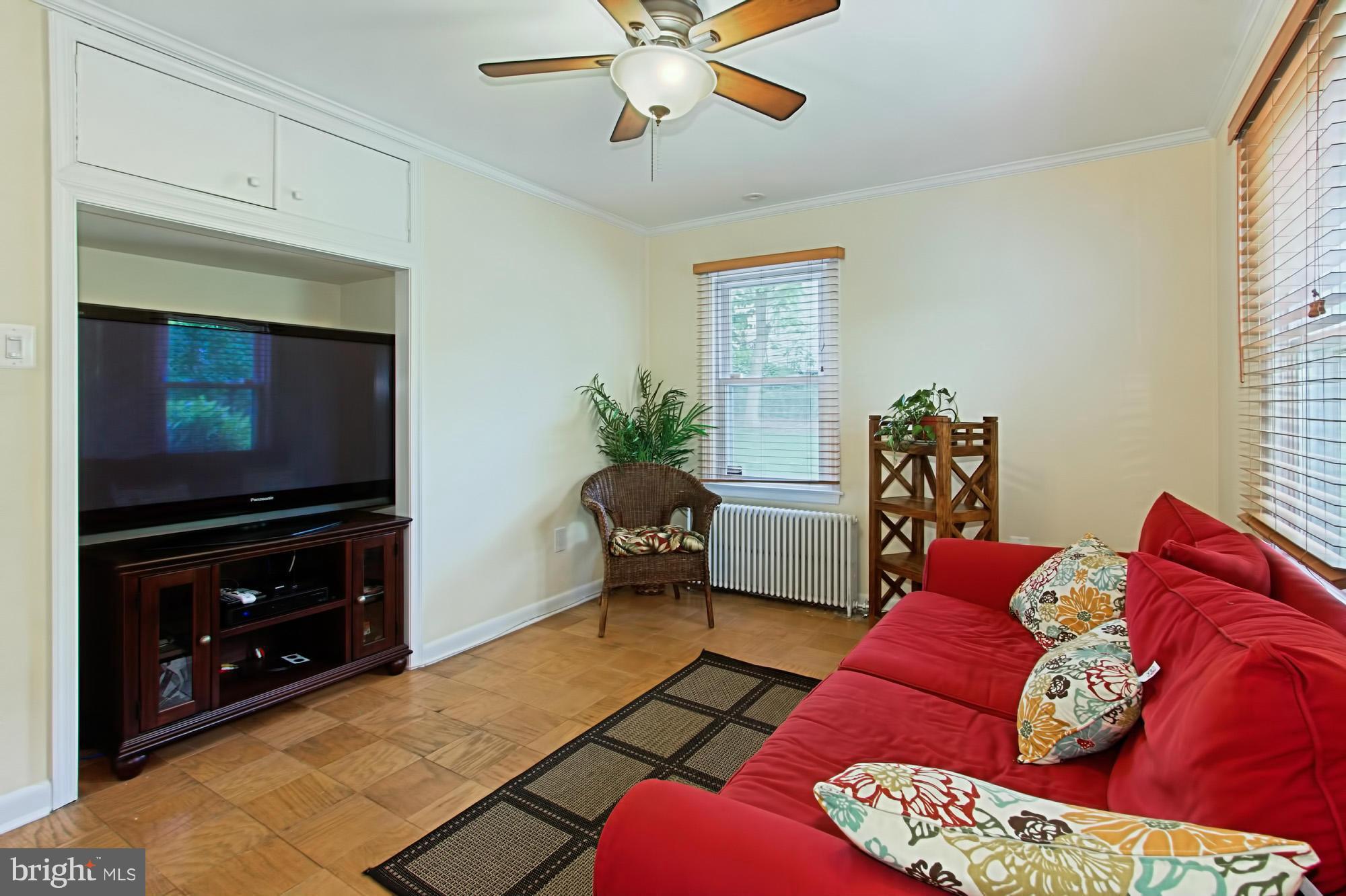 CLAREMONT - Residential