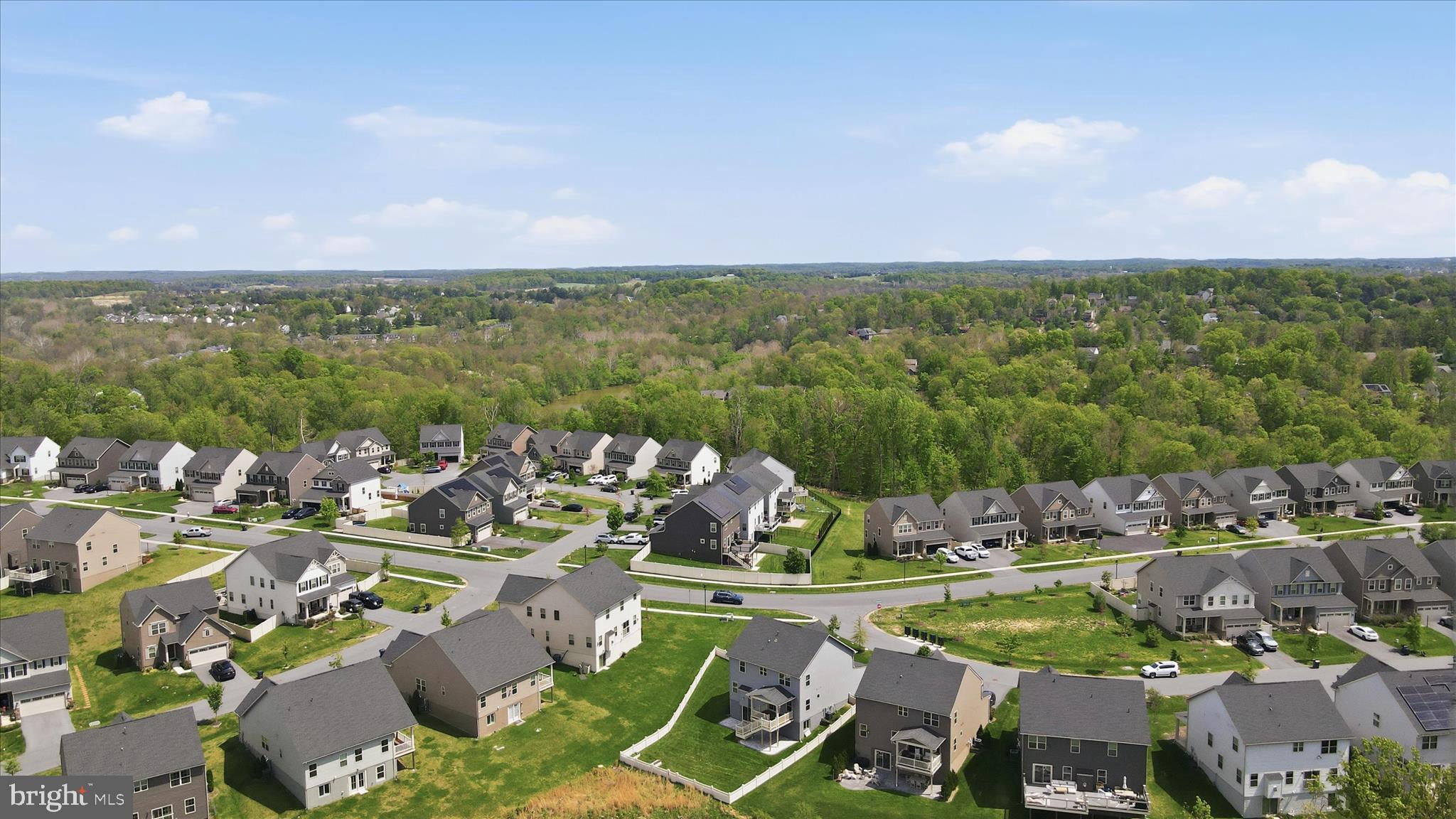 LAKE LINGANORE - Residential