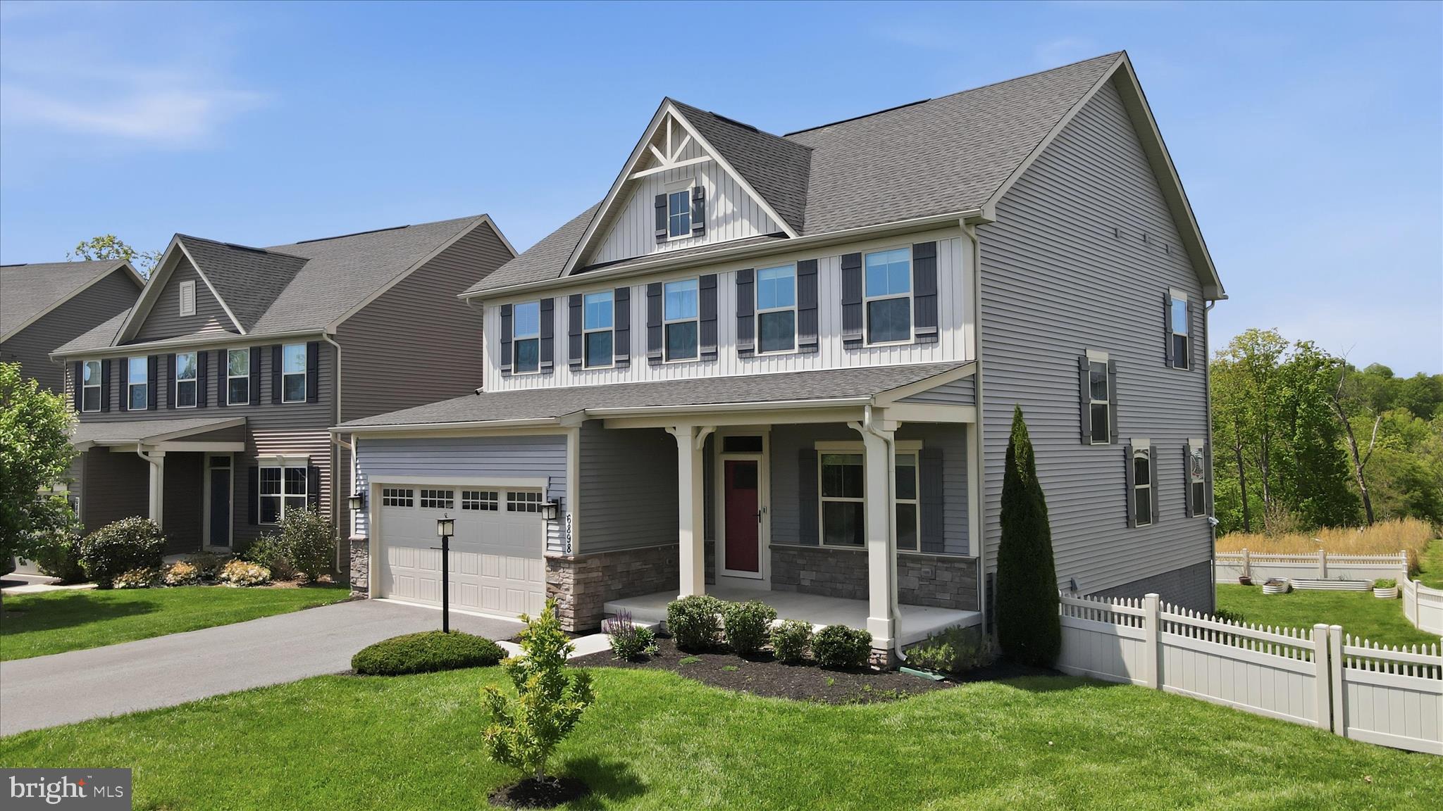 LAKE LINGANORE - Residential