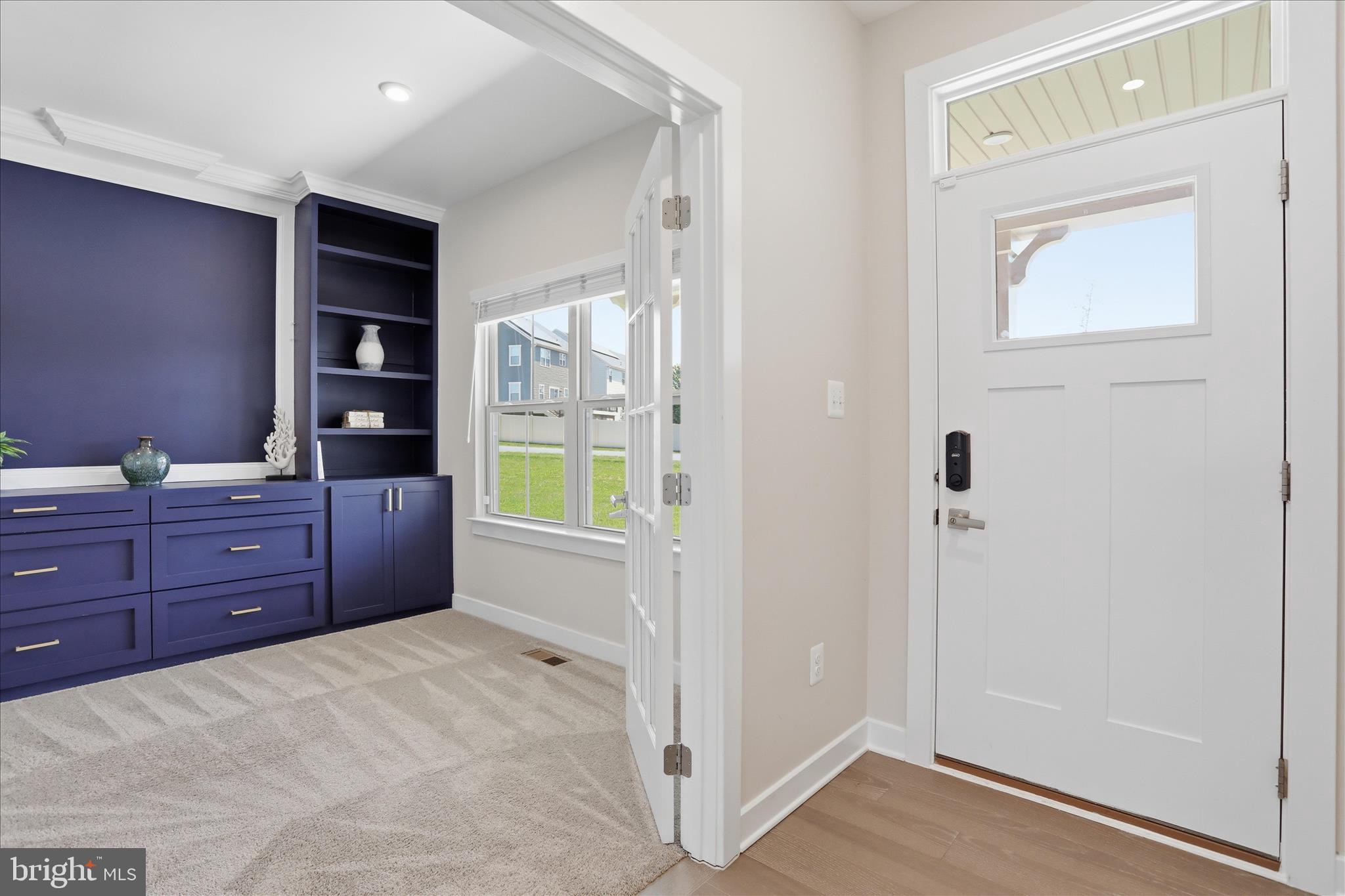 LAKE LINGANORE - Residential