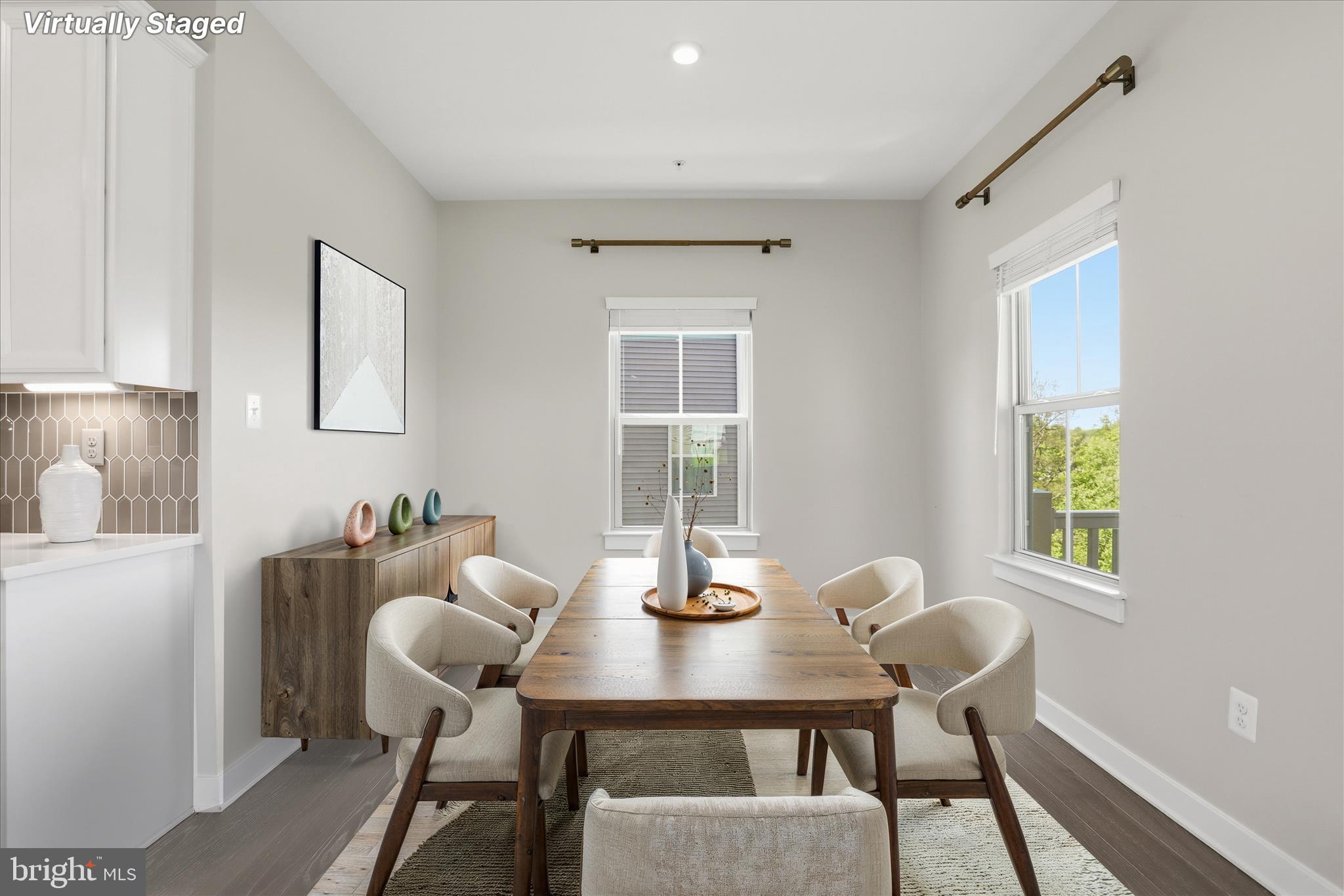 LAKE LINGANORE - Residential