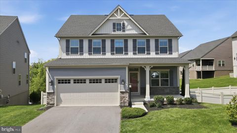 Photo of 6898 Clovis Court, NEW MARKET, MD 21774 (MLS # MDFR2080698)
