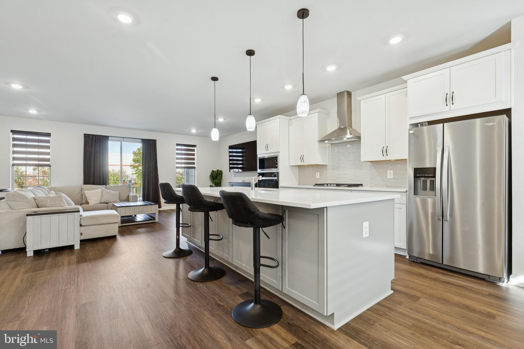 EAST QUARTER - Residential