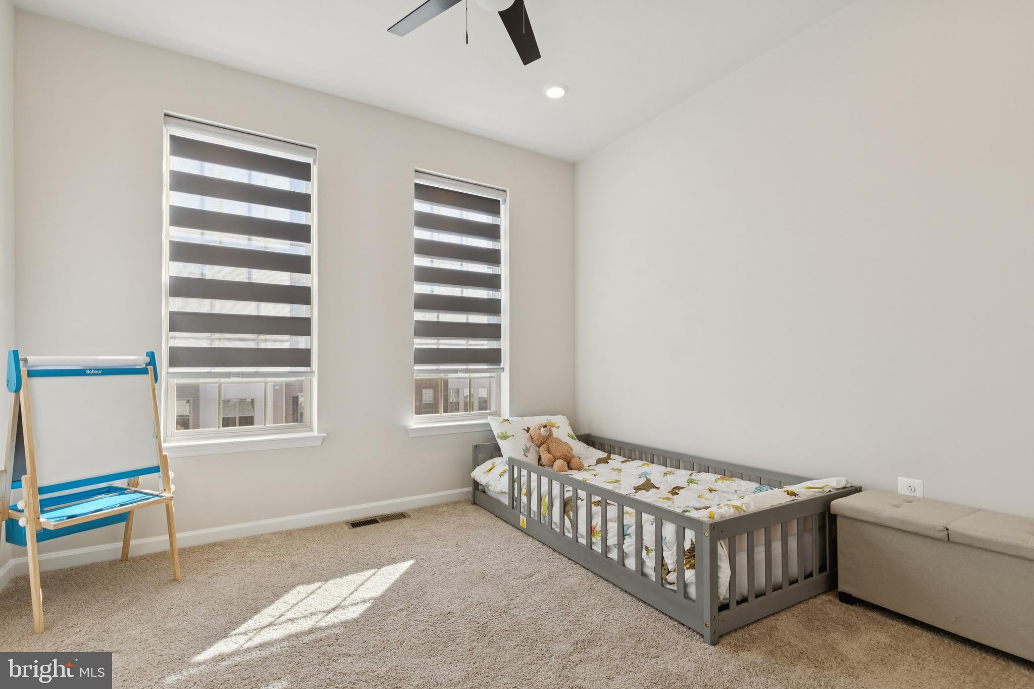 EAST QUARTER - Residential