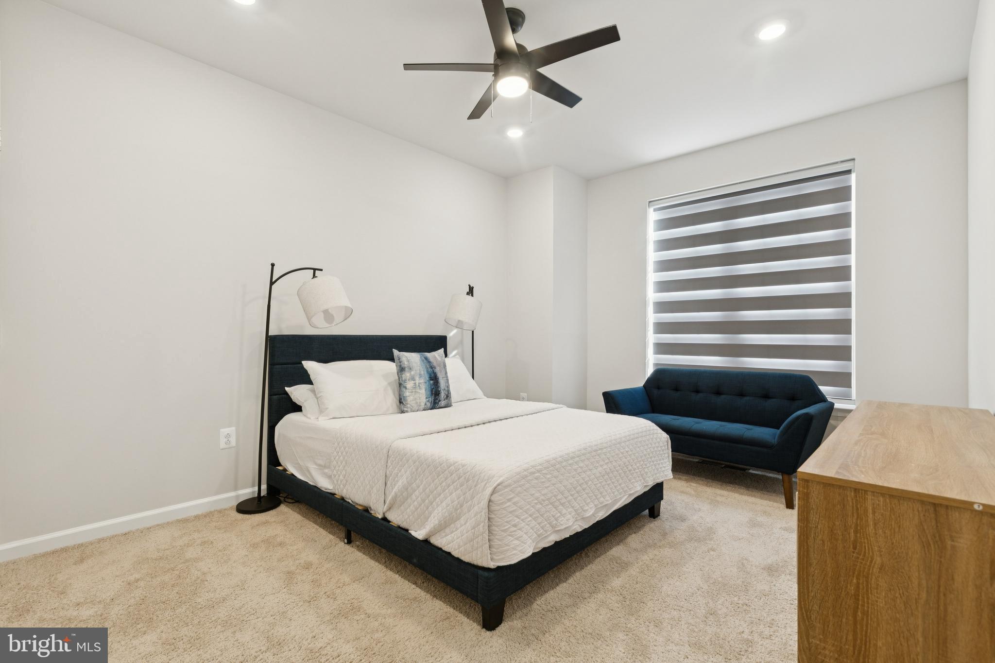 EAST QUARTER - Residential