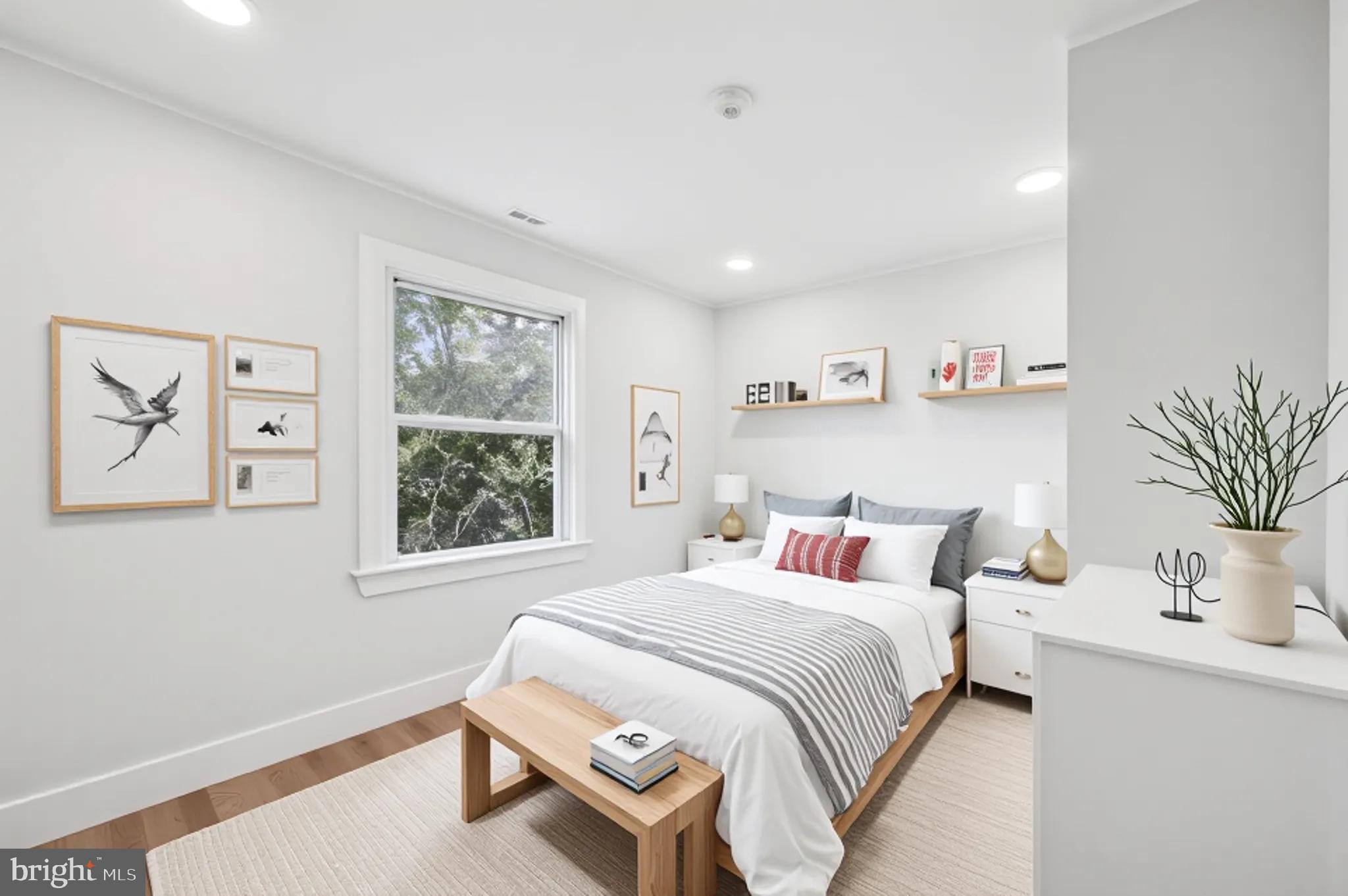 PORT RICHMOND - Residential