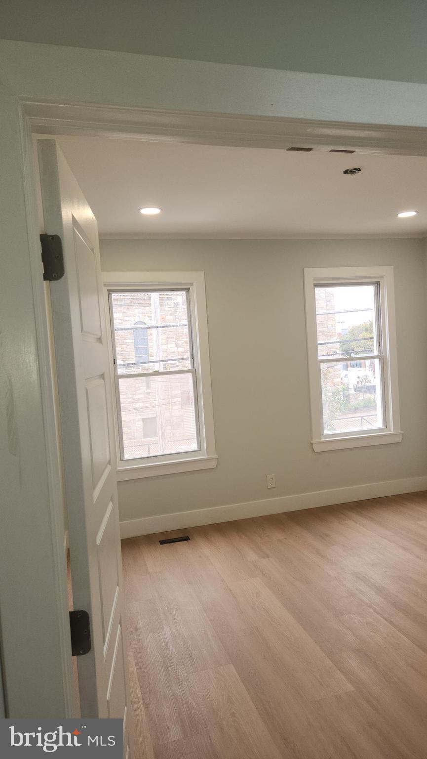 PORT RICHMOND - Residential