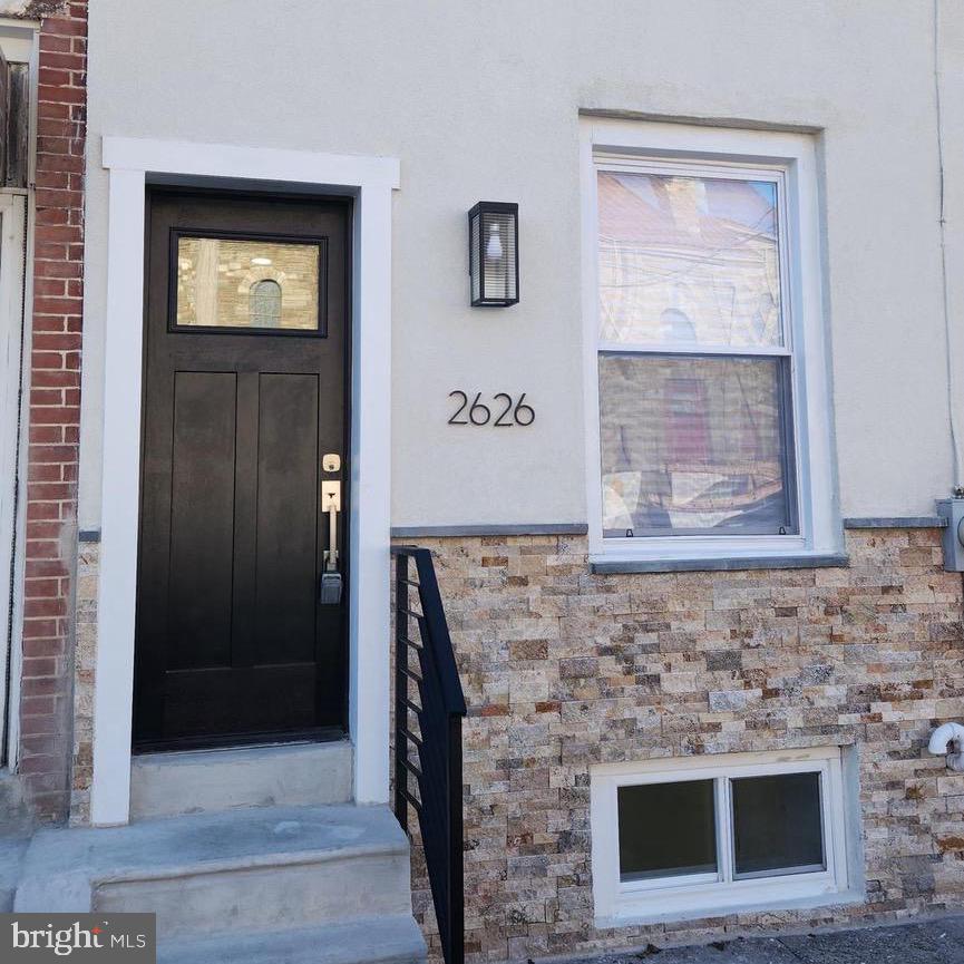 PORT RICHMOND - Residential