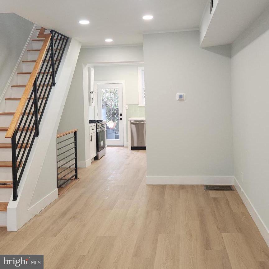 PORT RICHMOND - Residential