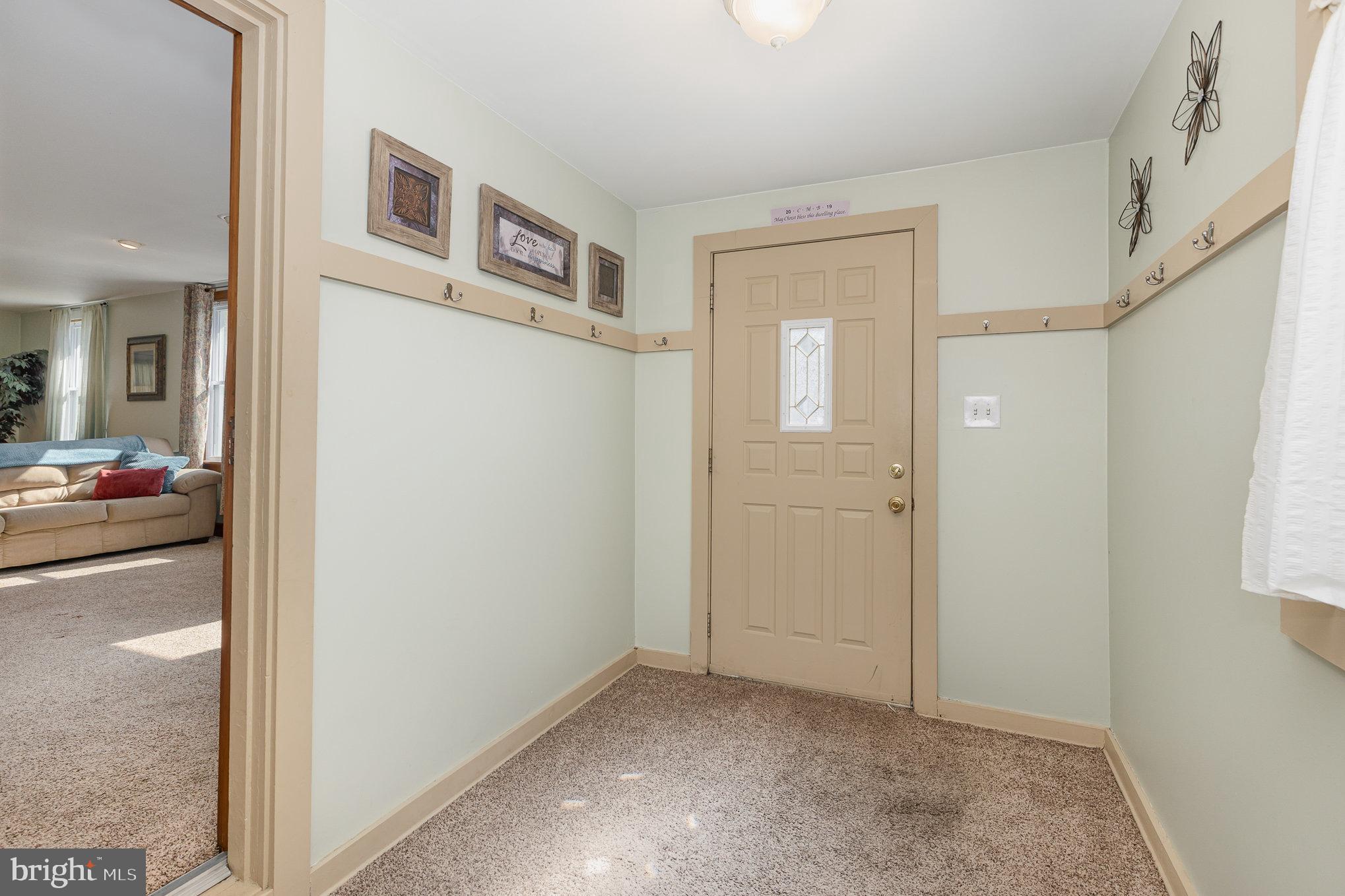 384 HIGH STREET