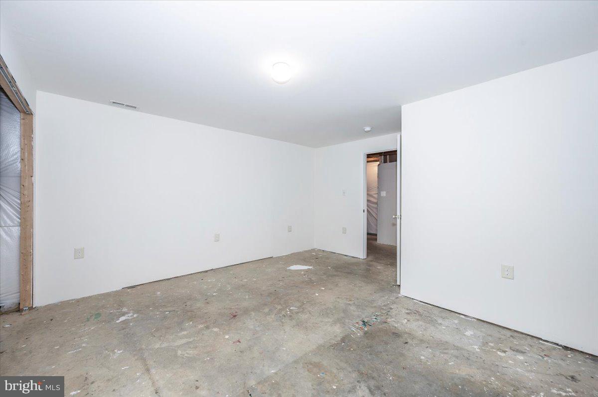 BRIDLE CREEK - Residential