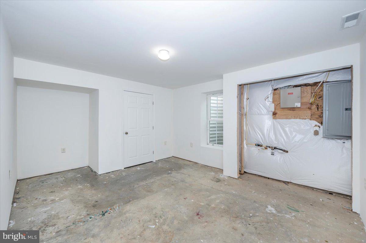 BRIDLE CREEK - Residential