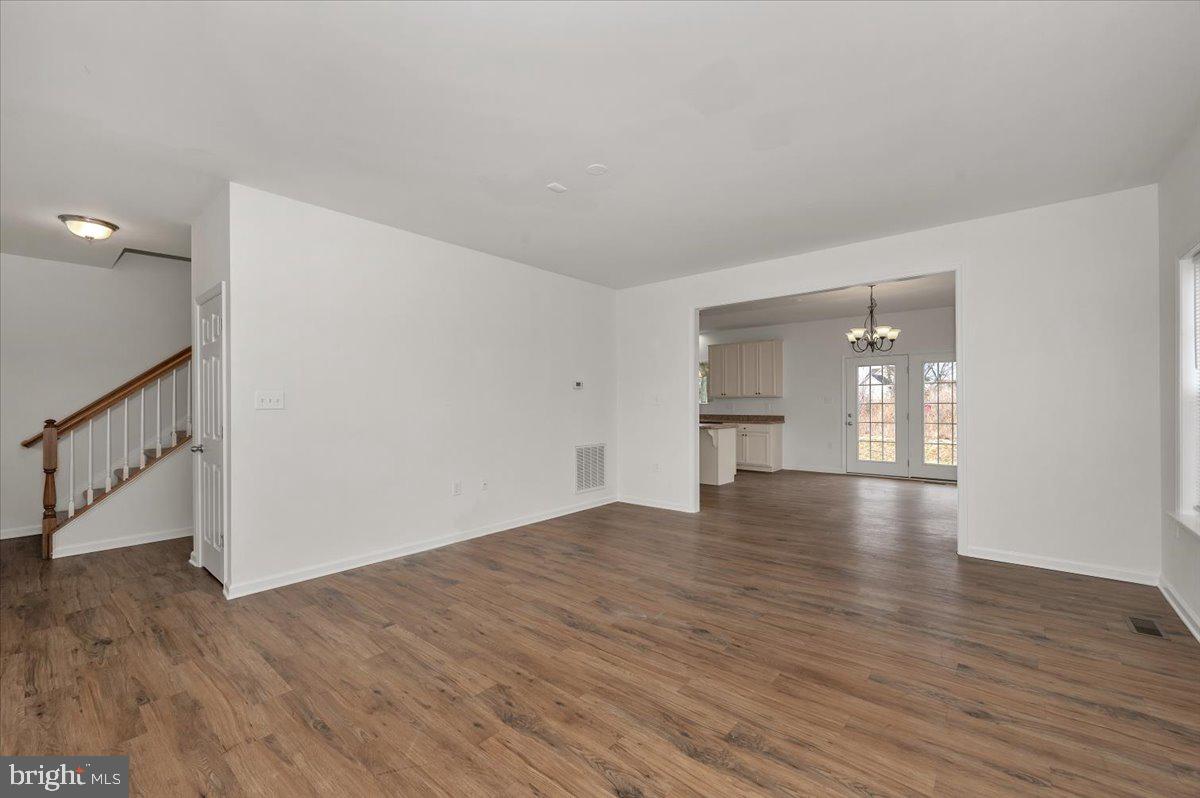 BRIDLE CREEK - Residential