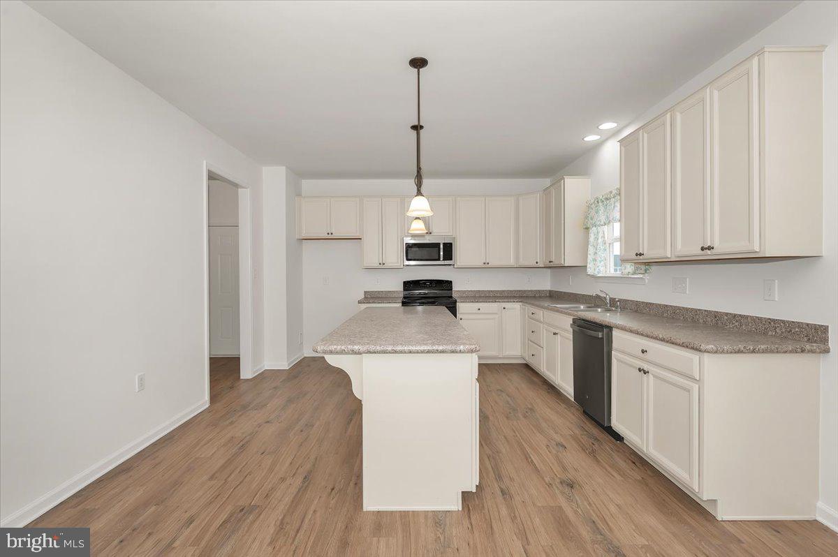 BRIDLE CREEK - Residential