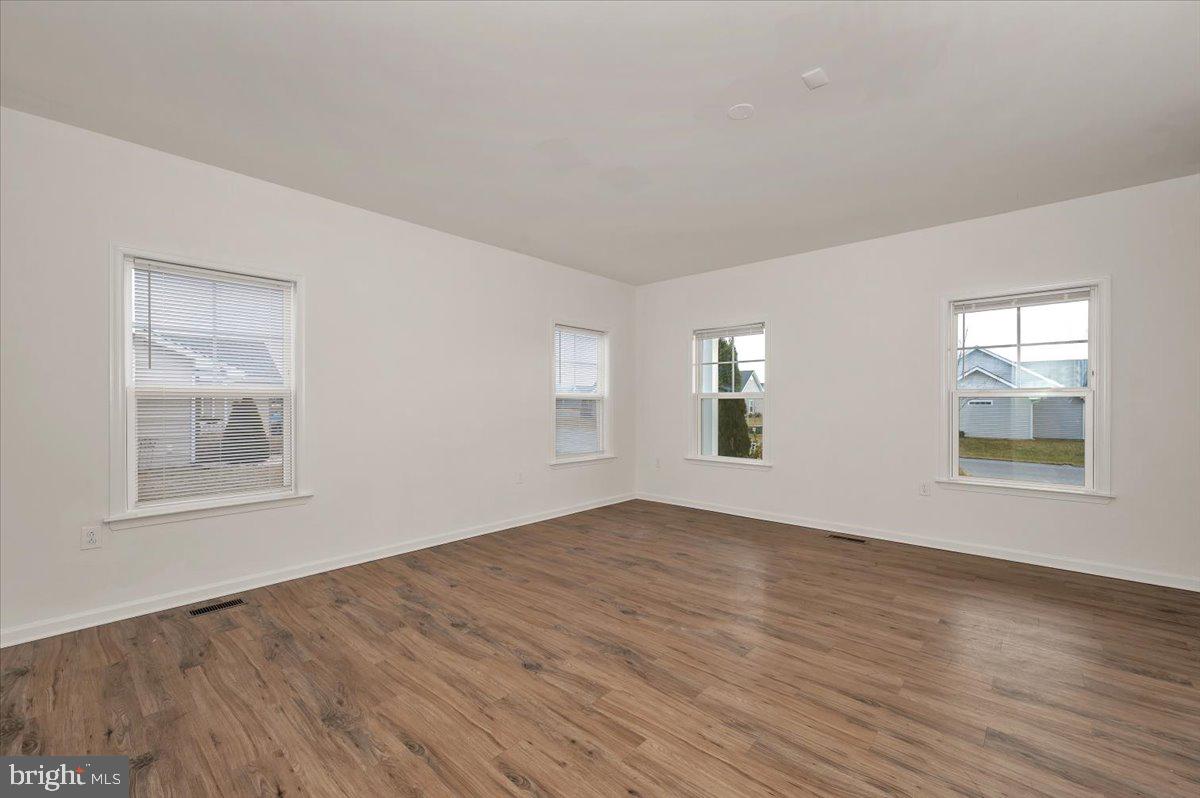 BRIDLE CREEK - Residential