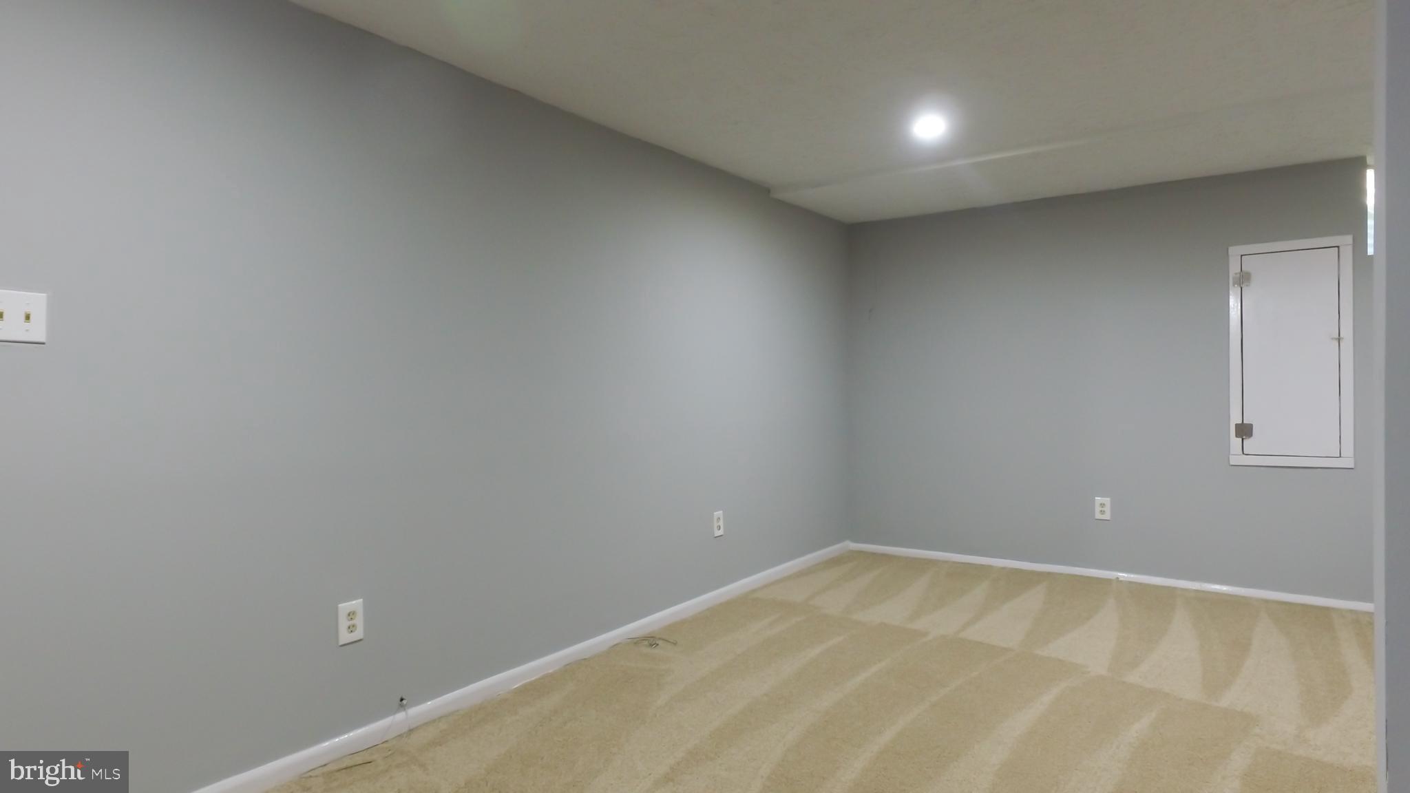 VILLAGE OF OWEN BROWN - Residential