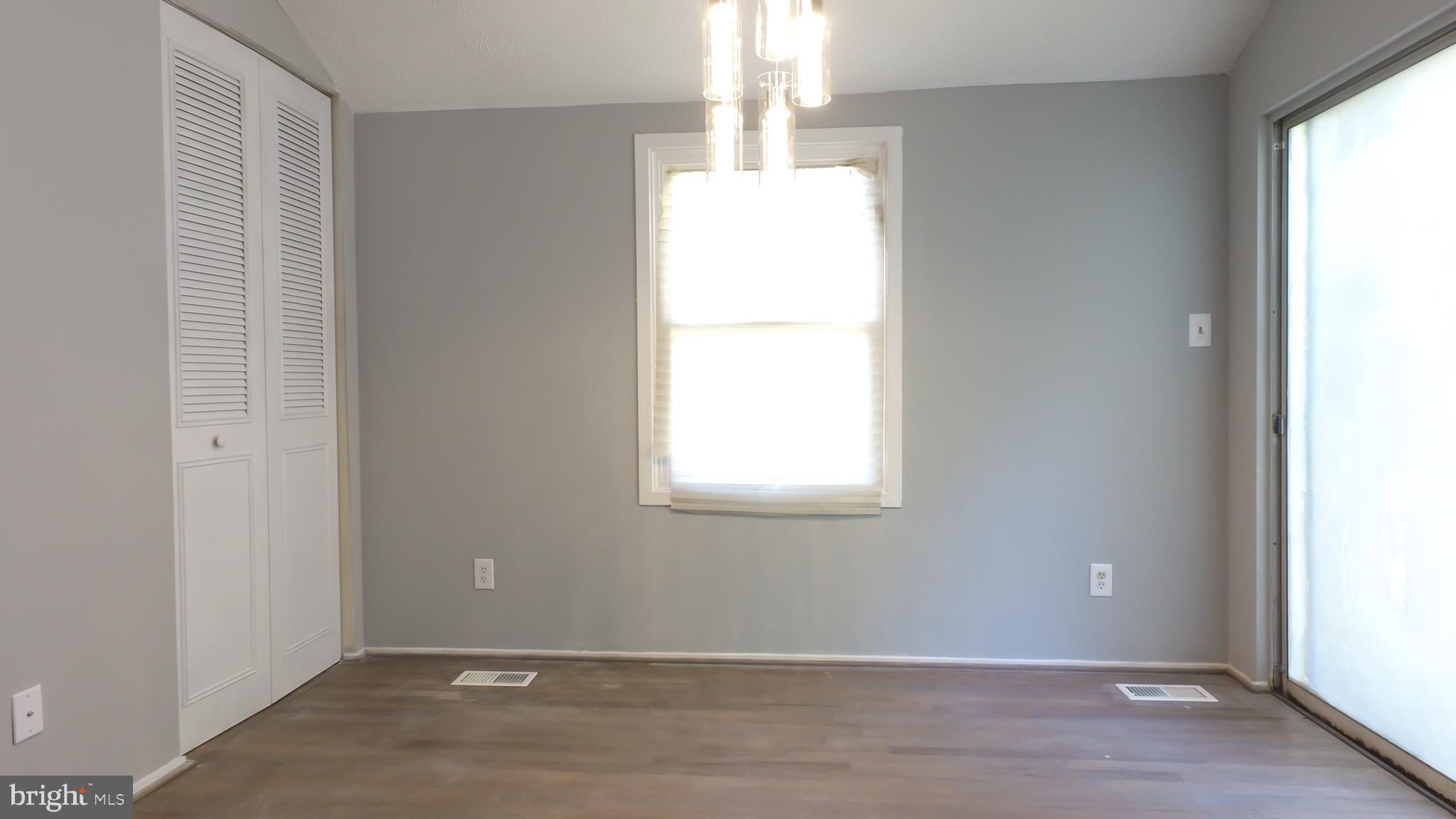 VILLAGE OF OWEN BROWN - Residential