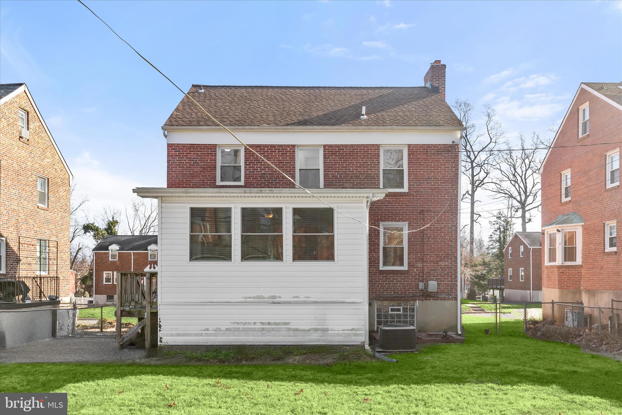 LOCHEARN - Residential