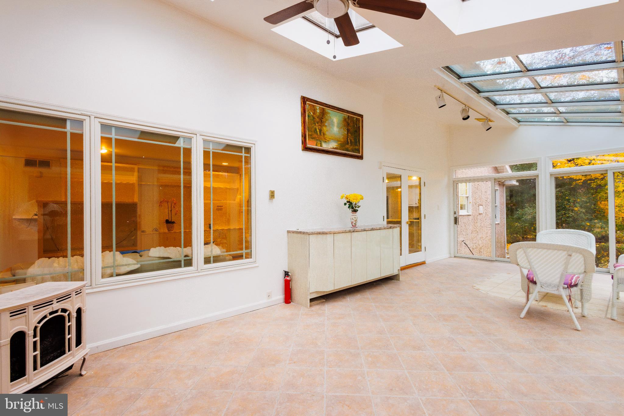 MAPLE GLEN - Residential