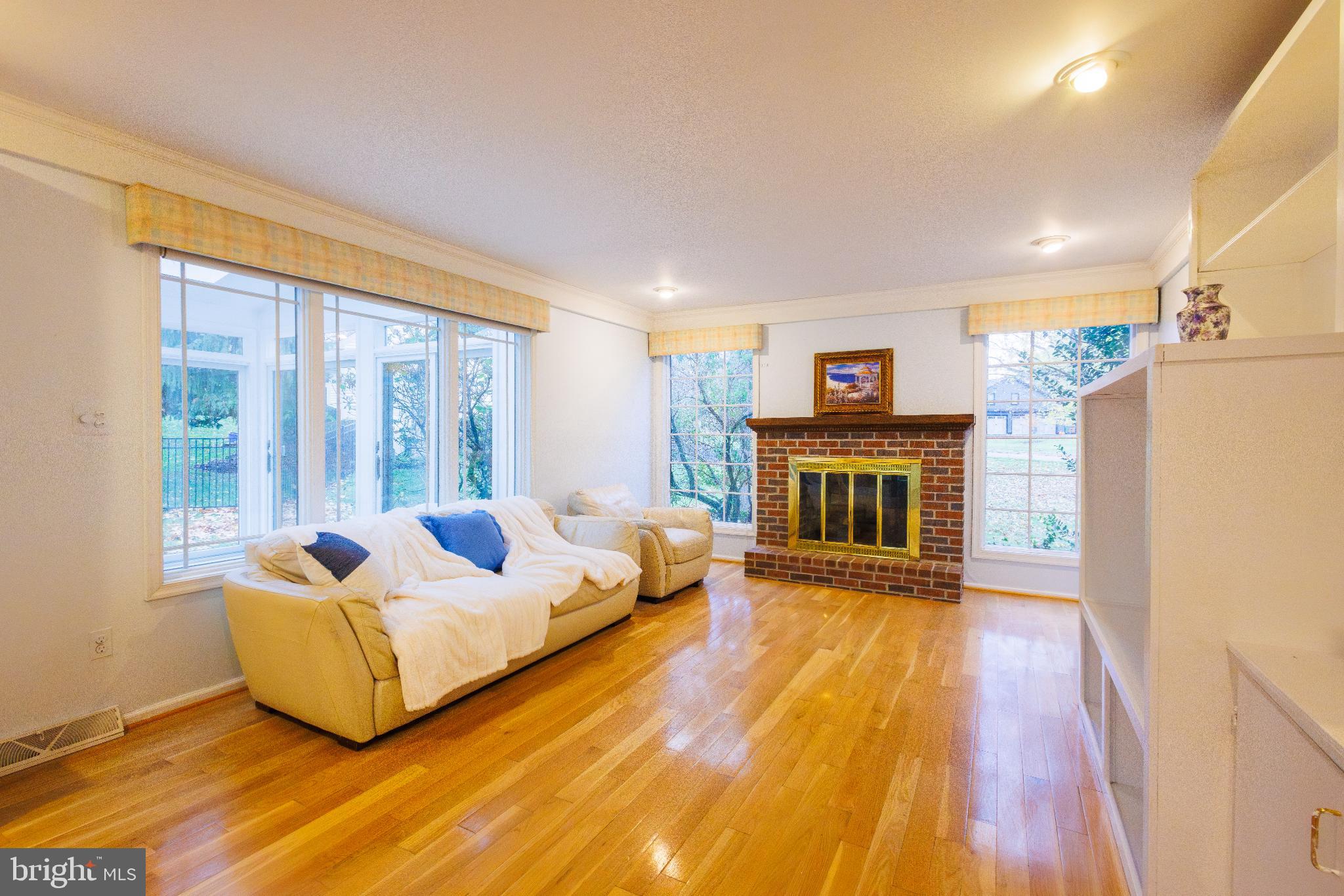 MAPLE GLEN - Residential